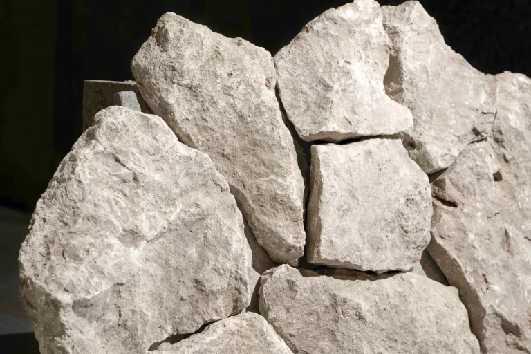 LUNA_STONE_WALL_CLADDING_FACADE_RMS_TRADERS_NATURAL_STONE_SUPPLIER_MELBOURNE (1)