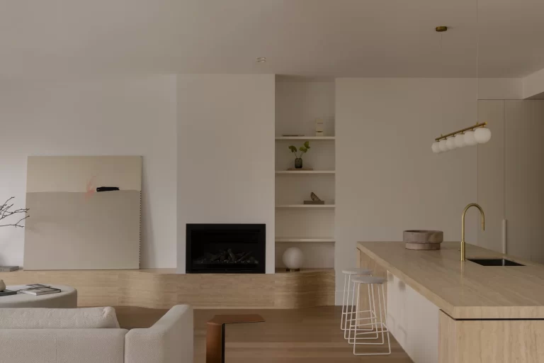 MILANO_VEIN_CUT_FILLED_TRAVERTINE_SLAB_RMS_TRADERS_NATURAL_STONE_SUPPLIER_MELBOURNE_001