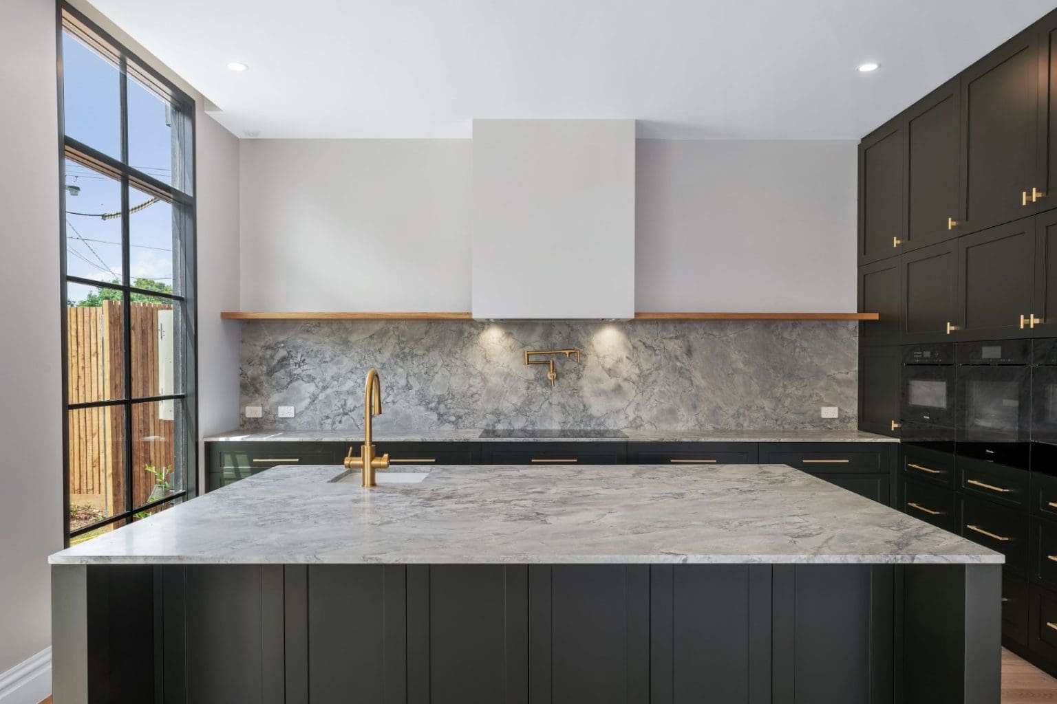 RMS Traders - Super white Marble 1