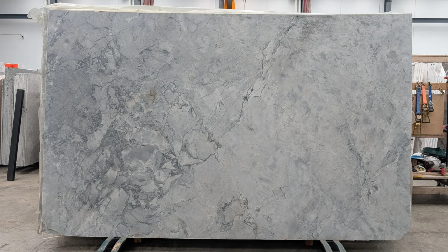 SUPER_WHITE_DOLOMITE_SLAB_RMS_TRADERS_NATURAL_STONE_SUPPLIER_MELBOURNE_002