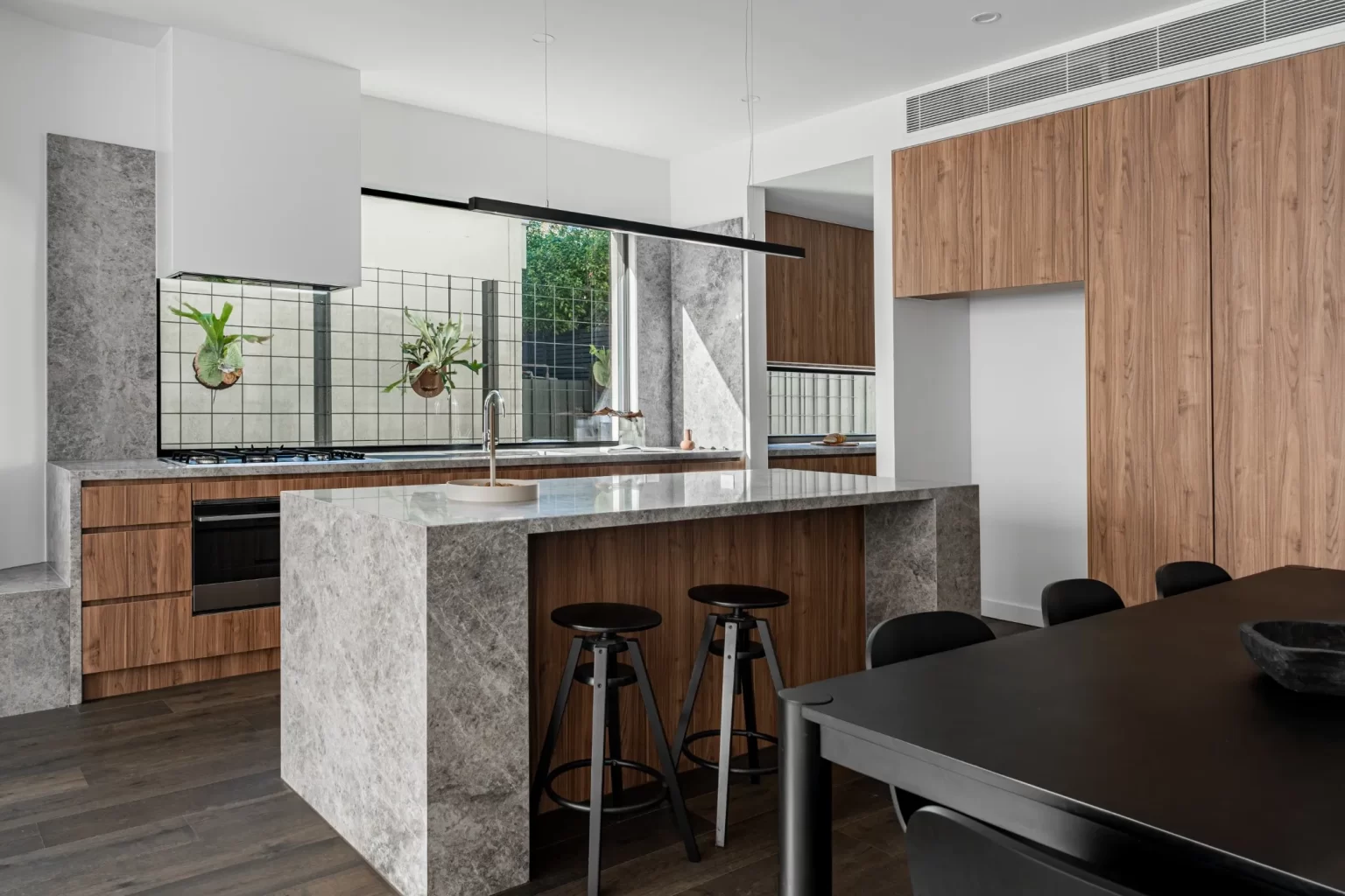 TUNDRA_GREY_HONED_LIMESTONE_RMS_TRADERS (1)