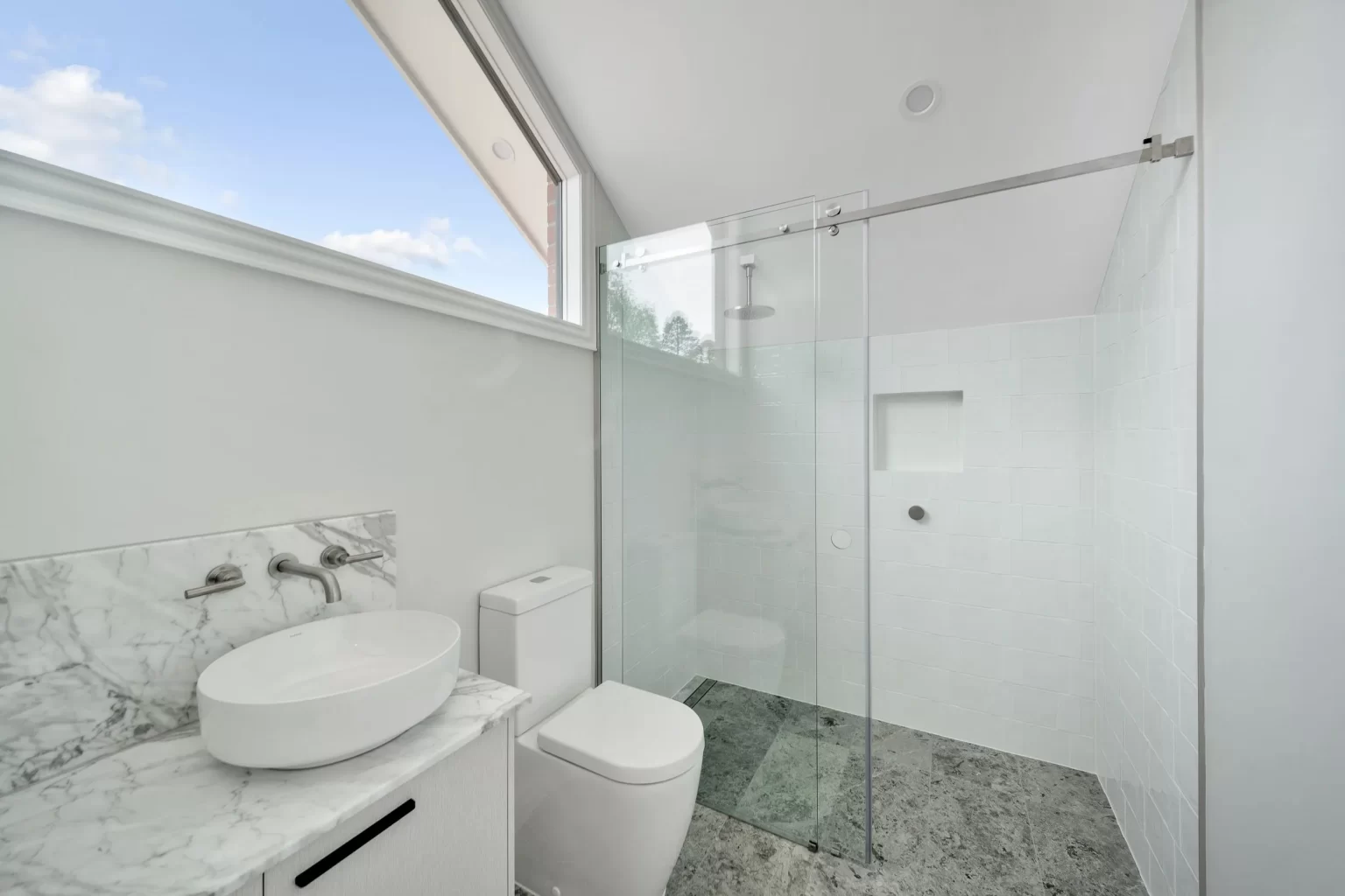 TUNDRA_GREY_HONED_LIMESTONE_RMS_TRADERS_NATURAL_STONE_SUPPLIER_MELBOURNE_001