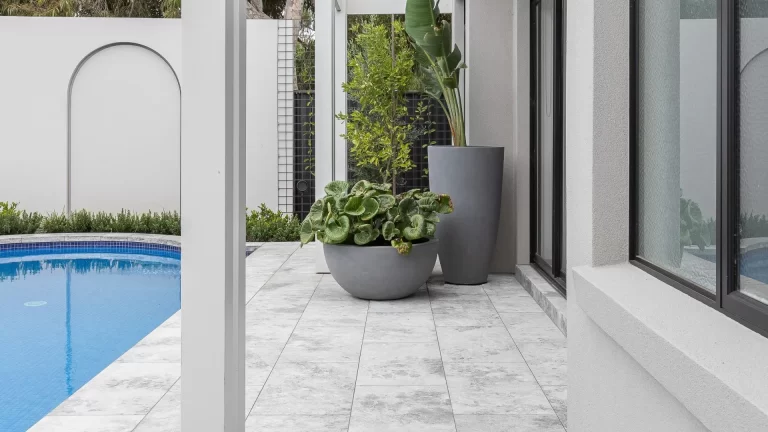 TUNDRA_GREY_TUMBLED_LIMESTONE_RMS_TRADERS_NATURAL_STONE_SUPPLIER_MELBOURNE_004