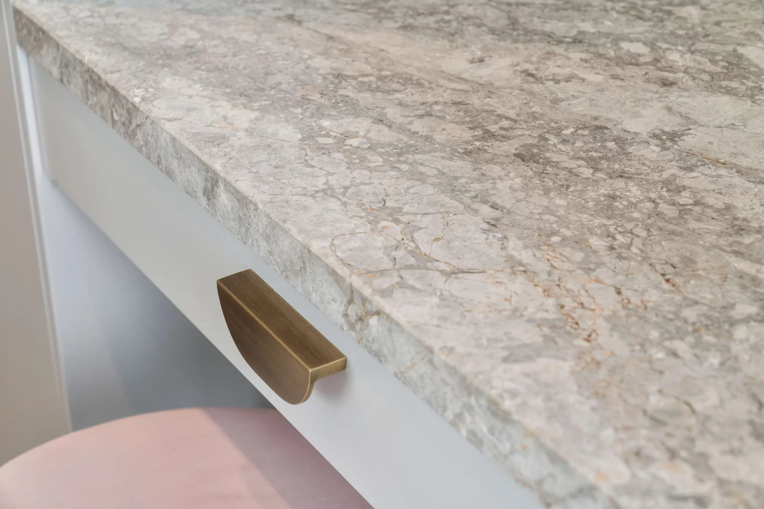 TUNDRA_LIGHT_HONED_LIMESTONE_SLABS_RMS_TRADERS_NATURAL_STONE_SUPPLIER_MELBOURNE_001