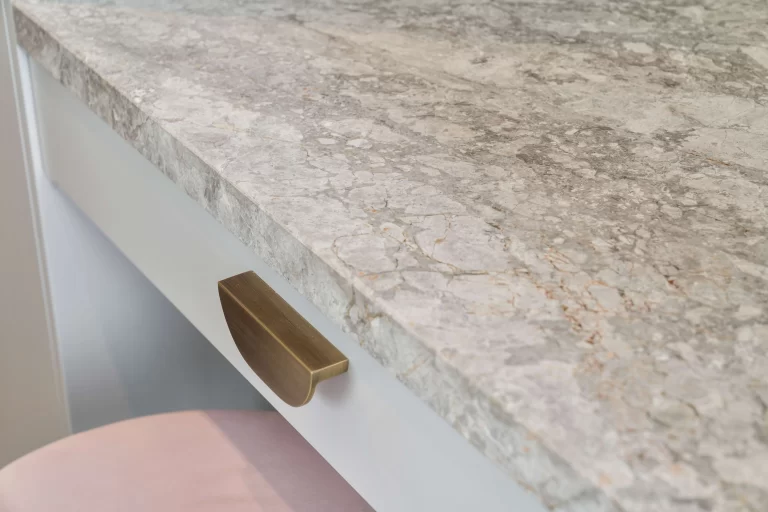 TUNDRA_LIGHT_HONED_LIMESTONE_SLABS_RMS_TRADERS_NATURAL_STONE_SUPPLIER_MELBOURNE_001