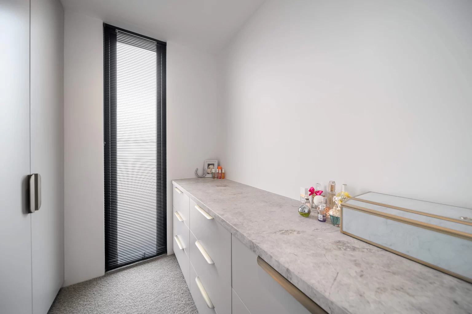 TUNDRA_LIGHT_HONED_LIMESTONE_SLABS_RMS_TRADERS_NATURAL_STONE_SUPPLIER_MELBOURNE_004