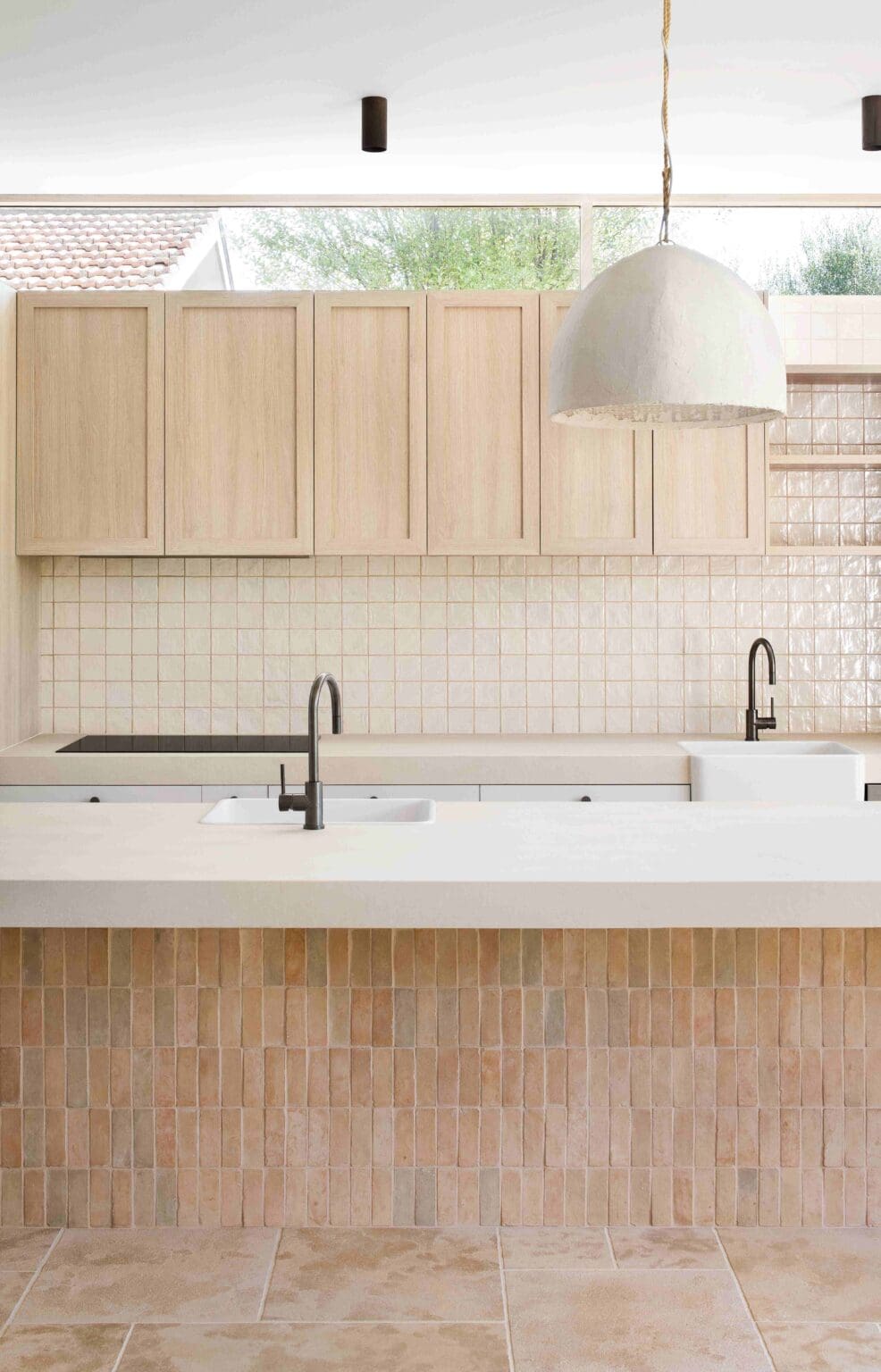 NICE BRUSHED & TUMBLED LIMESTONE_RMS TRADERS_NATURAL STONE INTERNAL PAVERS & POOL COPING SUPPLIER MELBOURNE (8)xx