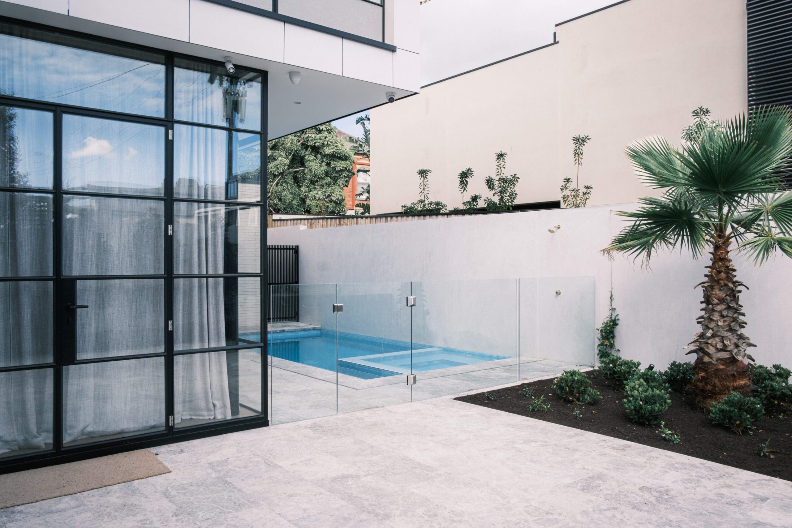 TUNDRA GREY SANDBLASTED LIMESTONE RMS TRADERS