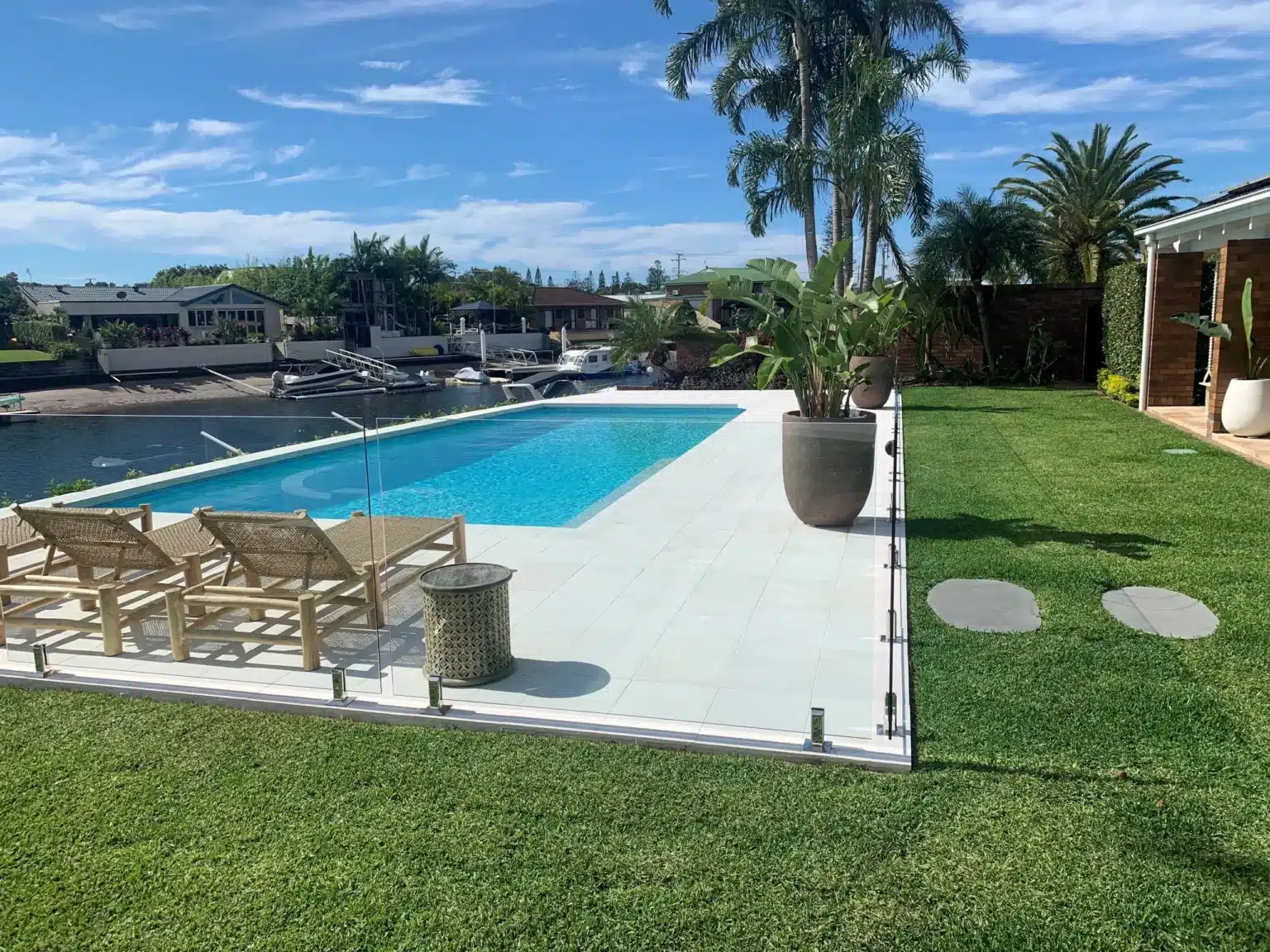 SAVANA LIGHT DISTRESSED LIMESTONE_RMS TRADERS_02