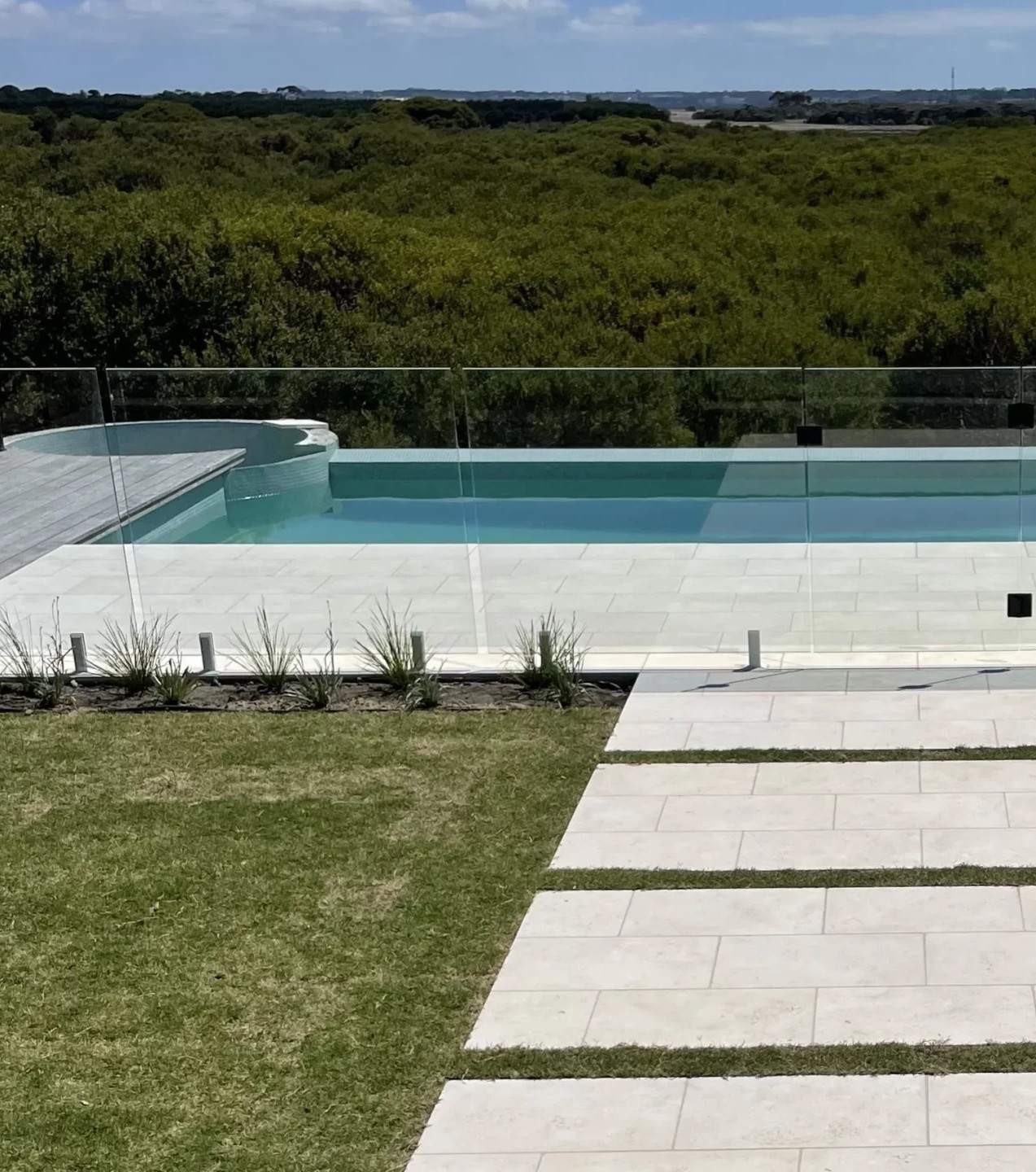 SAVANA_LIGHT_SANDBLASTED_LIMESTONE_RMS_TRADERS_046