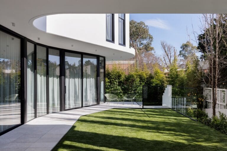 TUNDRA LIGHT SANDBLASTED LIMESTONE_RMS TRADERS_NATURAL STONE SUPPLIER MELBOURNE (3)