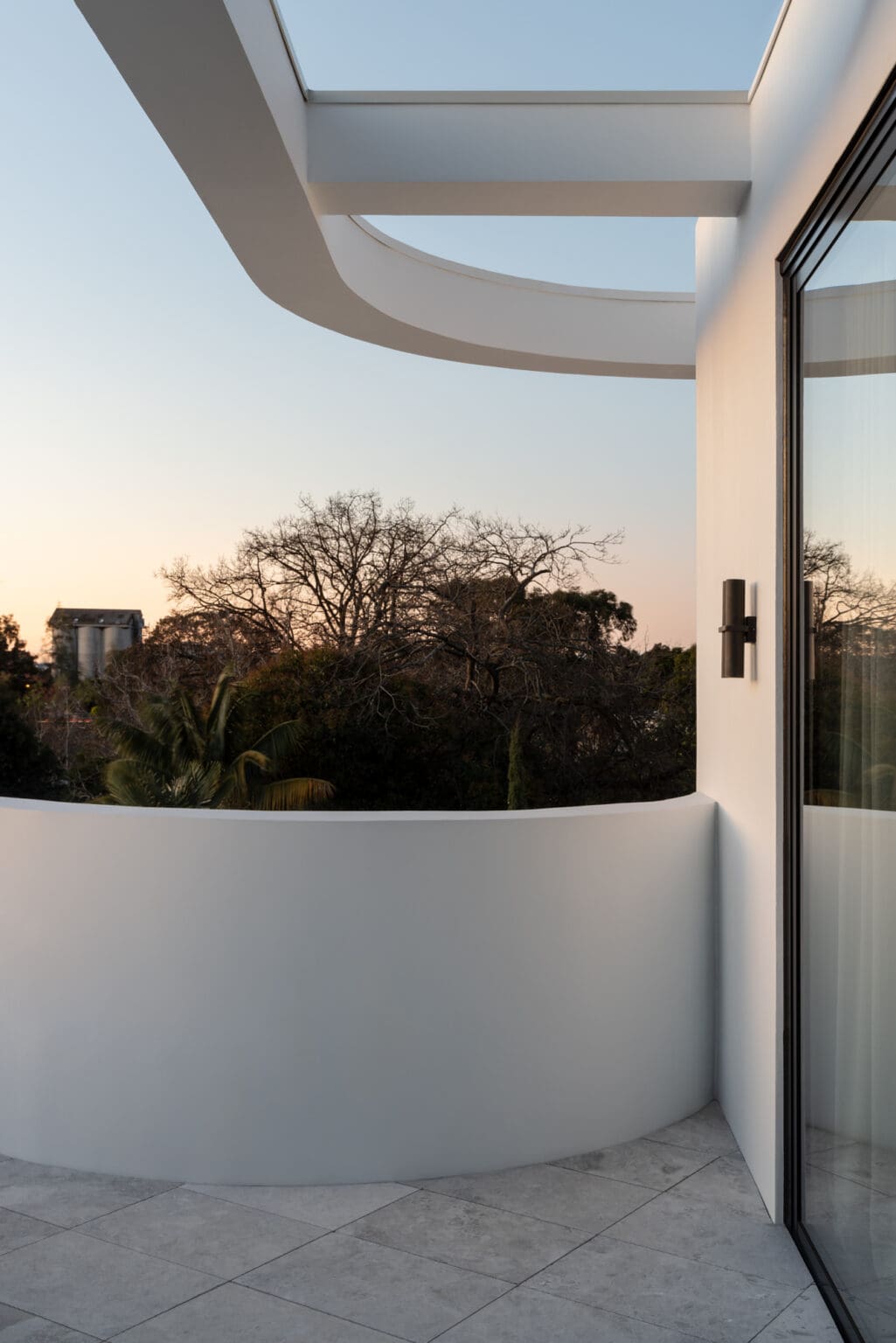 TUNDRA LIGHT SANDBLASTED LIMESTONE_RMS TRADERS_NATURAL STONE SUPPLIER MELBOURNE (7)