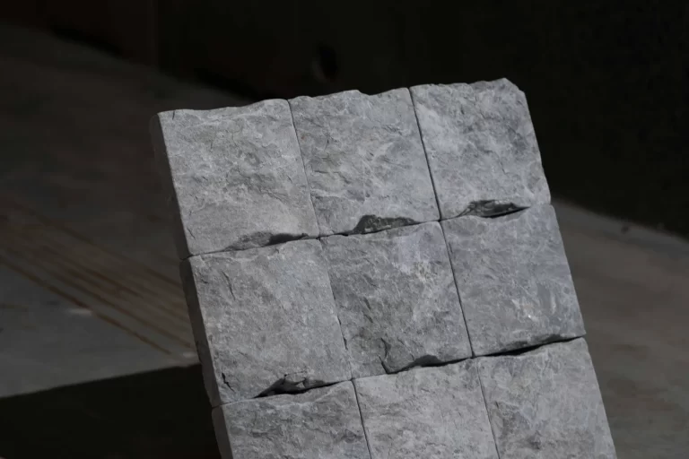 TUNDRA_GREY_SPLIT_COBBLESTONE_RMS_TRADERS_NATURAL_STONE_SUPPLIER_MELBOURNE (1)