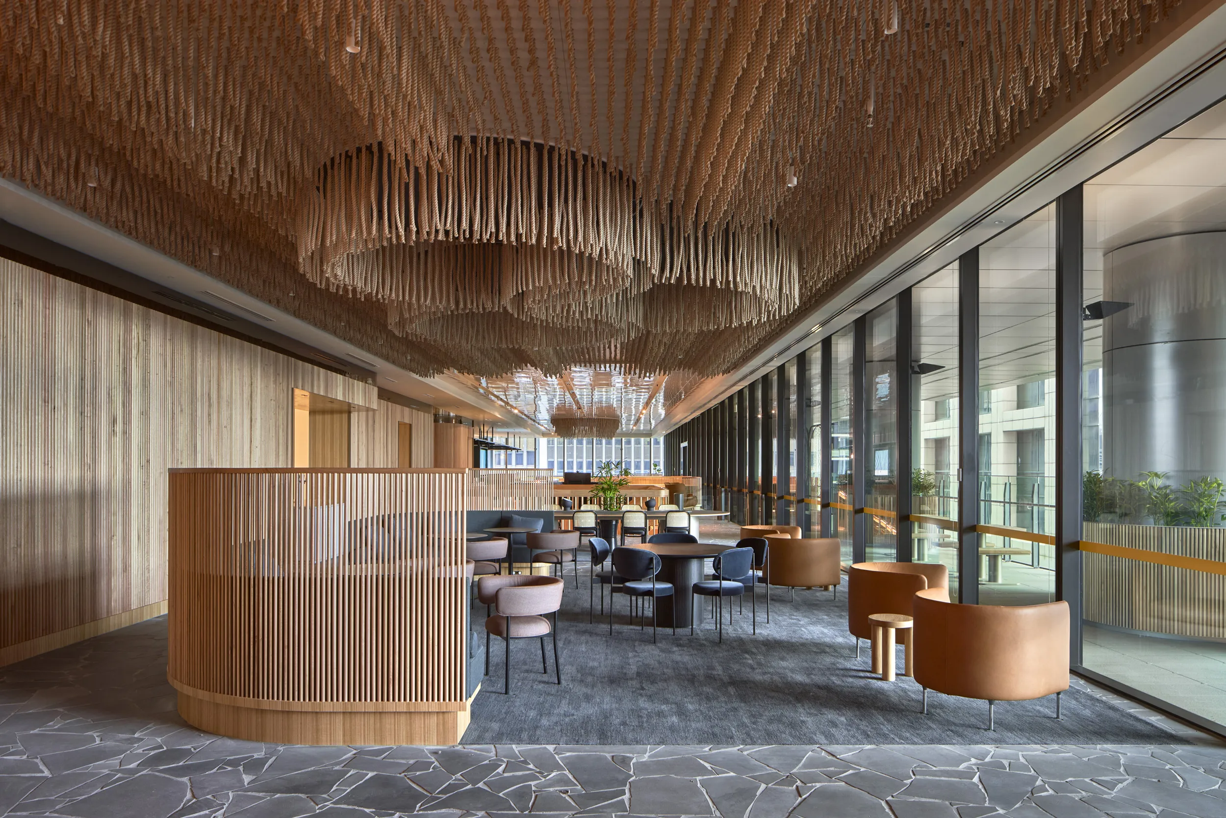 BLUESTONE_PREMIUM_CRAZY_PAVING_RMS_TRADERS_02