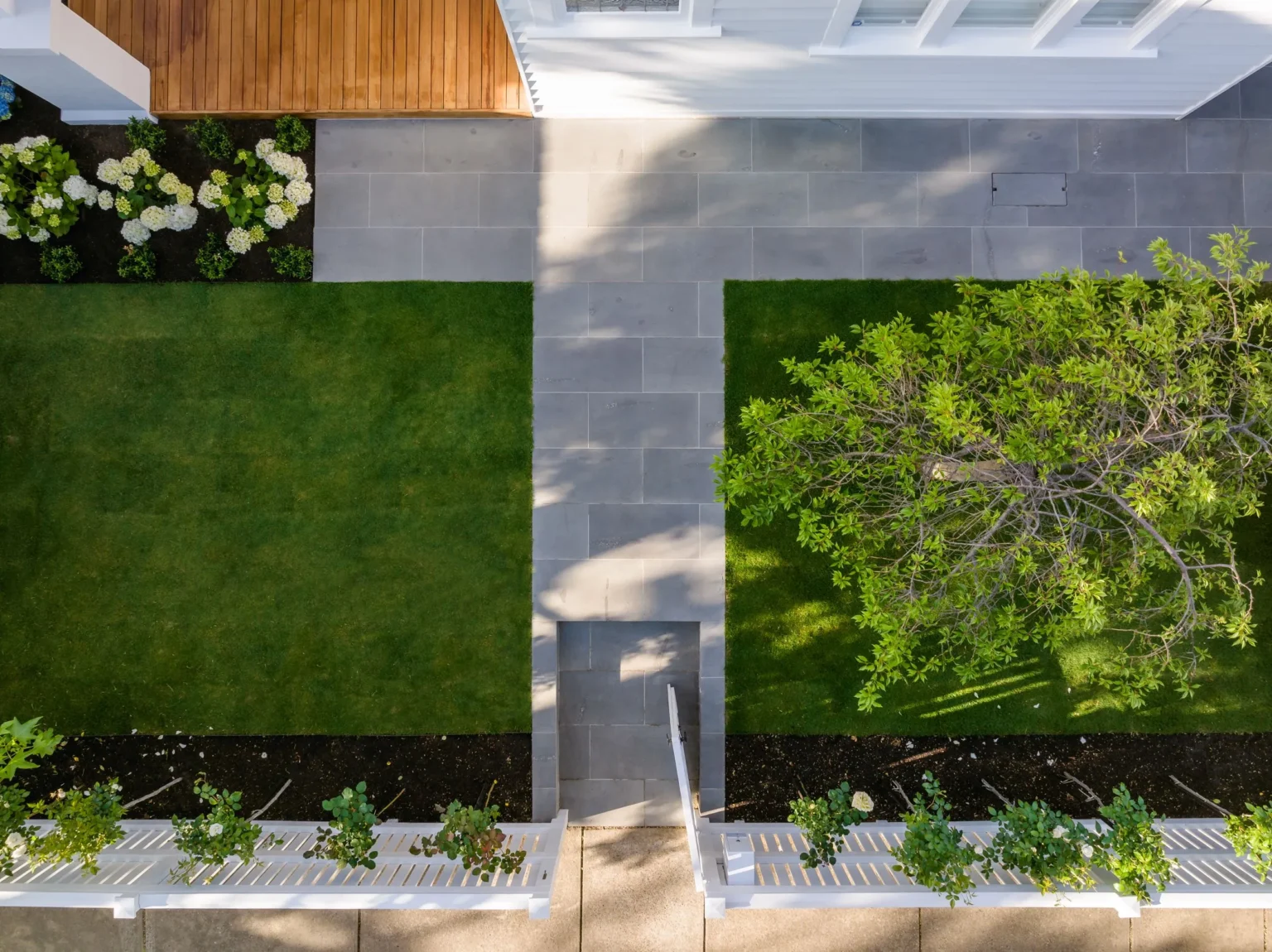 BLUESTONE_PREMIUM_RMS_TRADERS_01