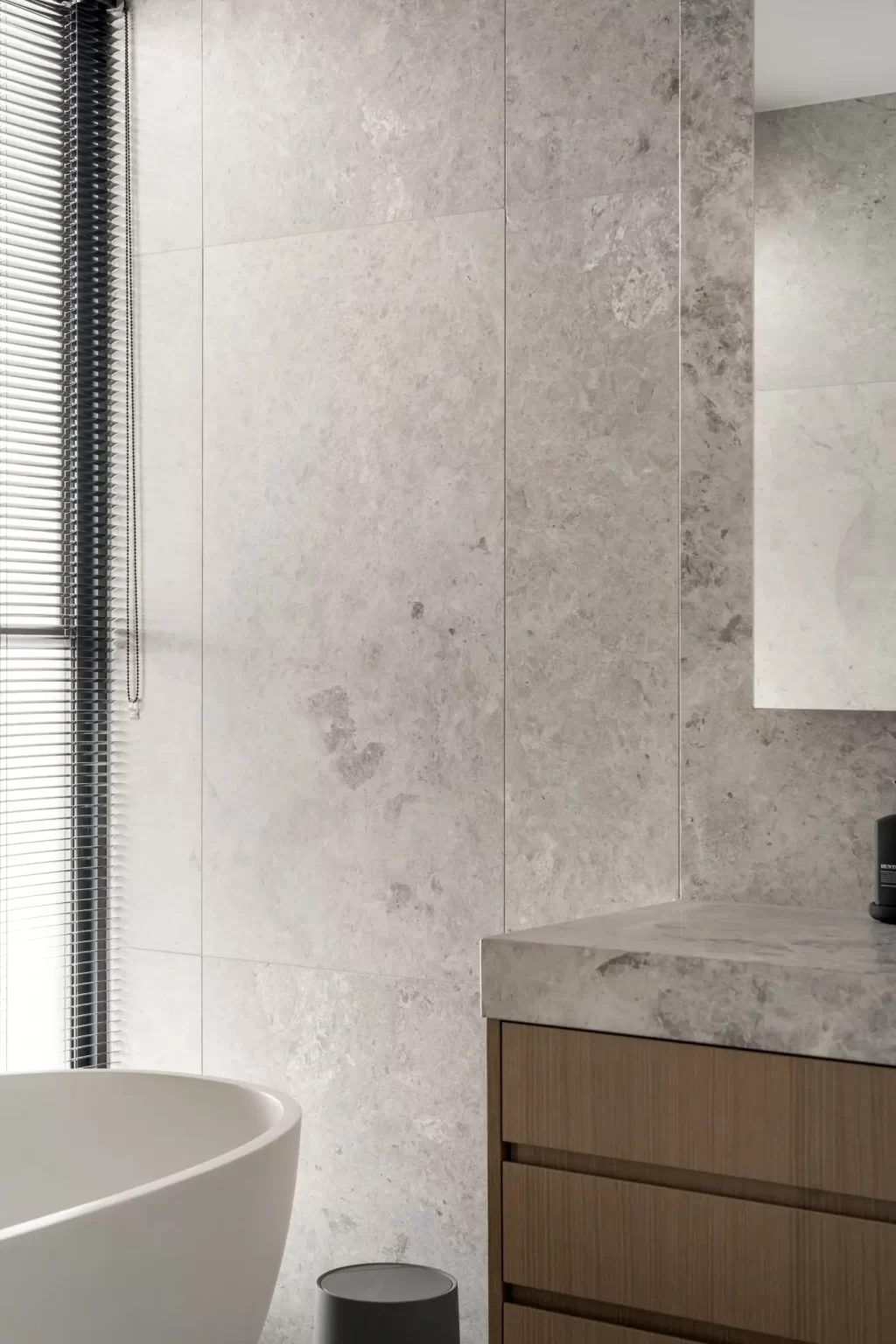 TUNDRA_GREY_LIGHT_HONED_LIMESTONE_RMS_TRADERS (8)