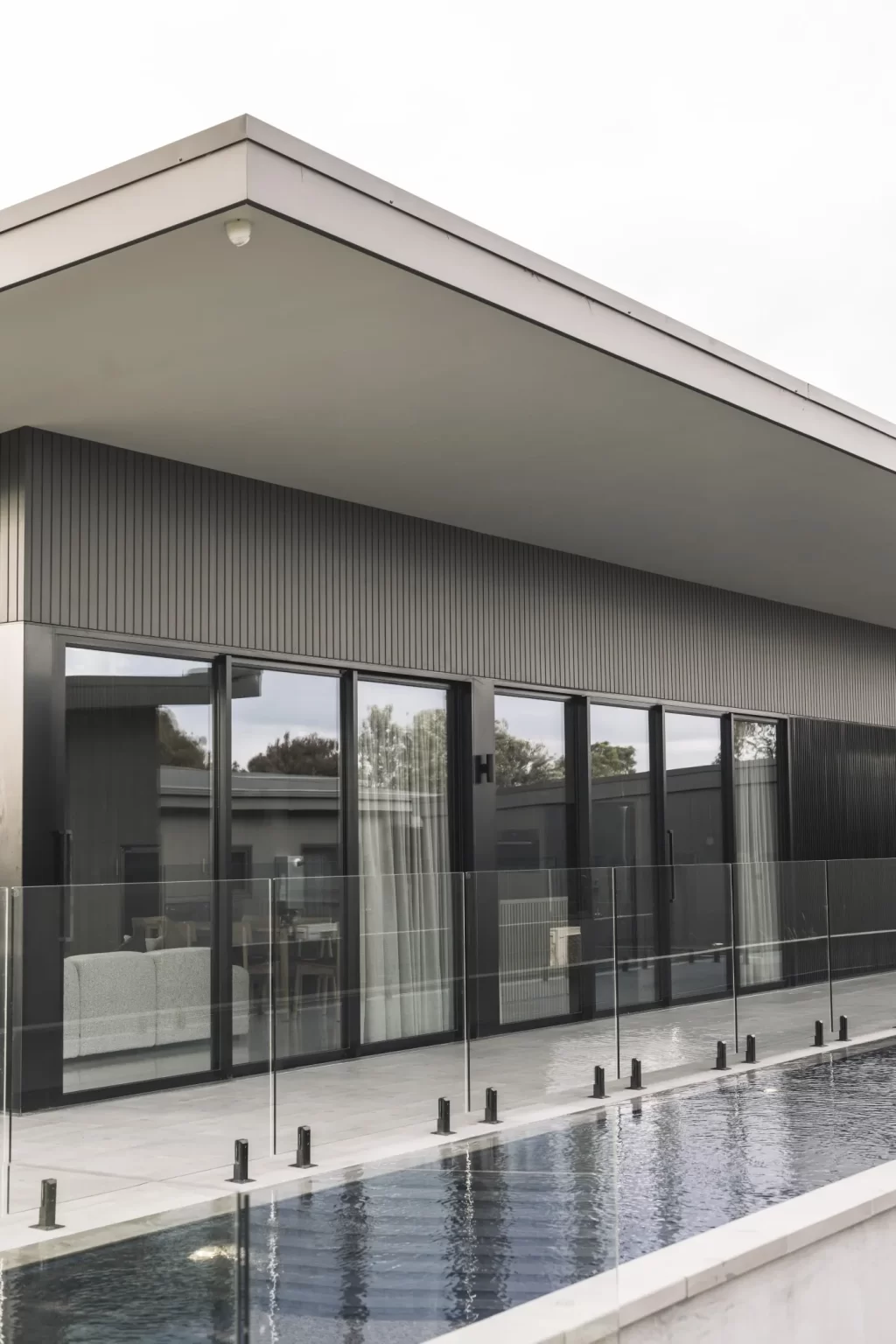 BLUESTONE PREMIUM CAT PAW SAWN RMS TRADERS NATURAL STONE SUPPLIER MELBOURNE (18) Natural Stone - RMS Traders