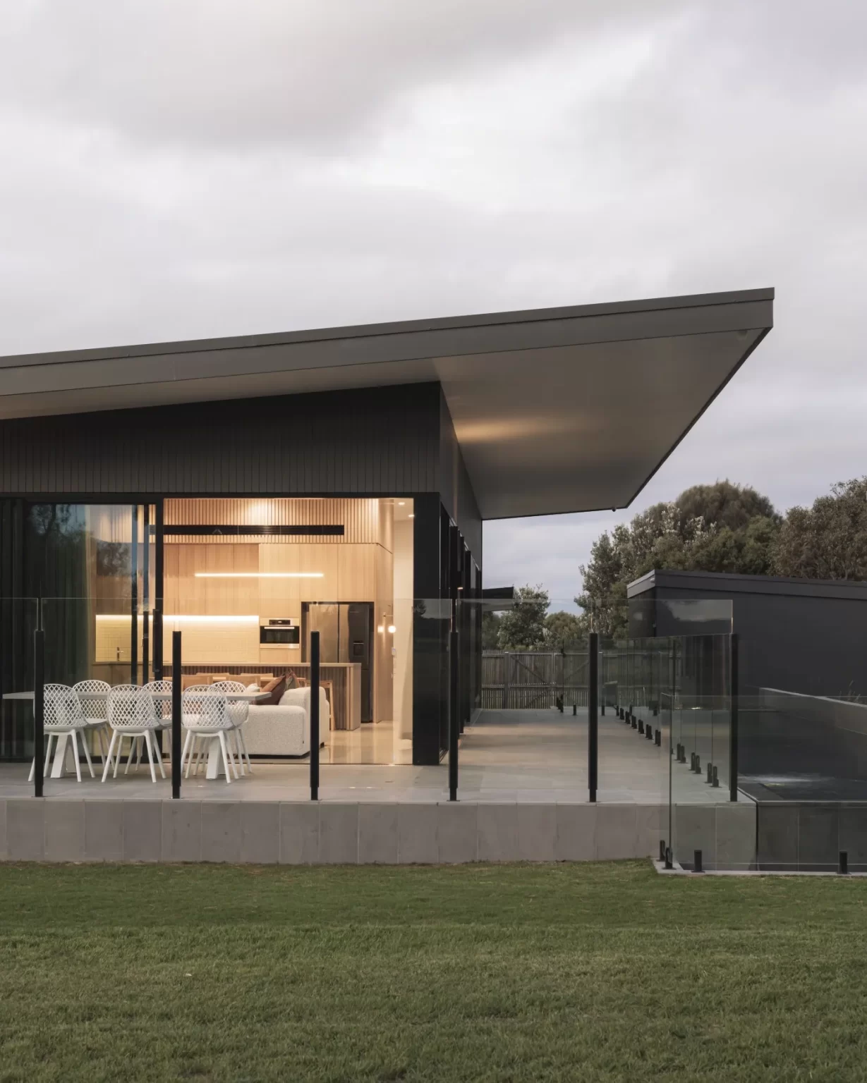 BLUESTONE_PREMIUM_CAT_PAW_SAWN_RMS_TRADERS_NATURAL_STONE_SUPPLIER_MELBOURNE (27)