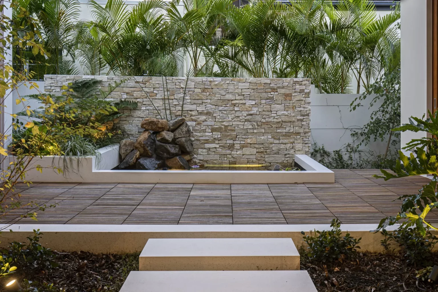 GOLDEN_TEMPLE_STONE_WALL_CLADDING_RMS_TRADERS_03