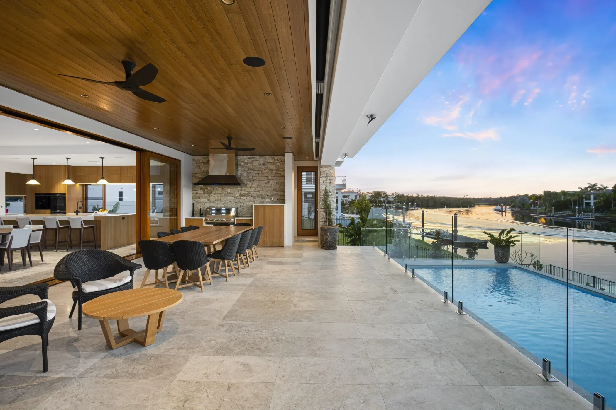 TUNDRA_LIGHT_HONED_LIMESTONE_RMS_TRADERS_MELBOURNE_NATURAL_STONE_SUPPLIER11