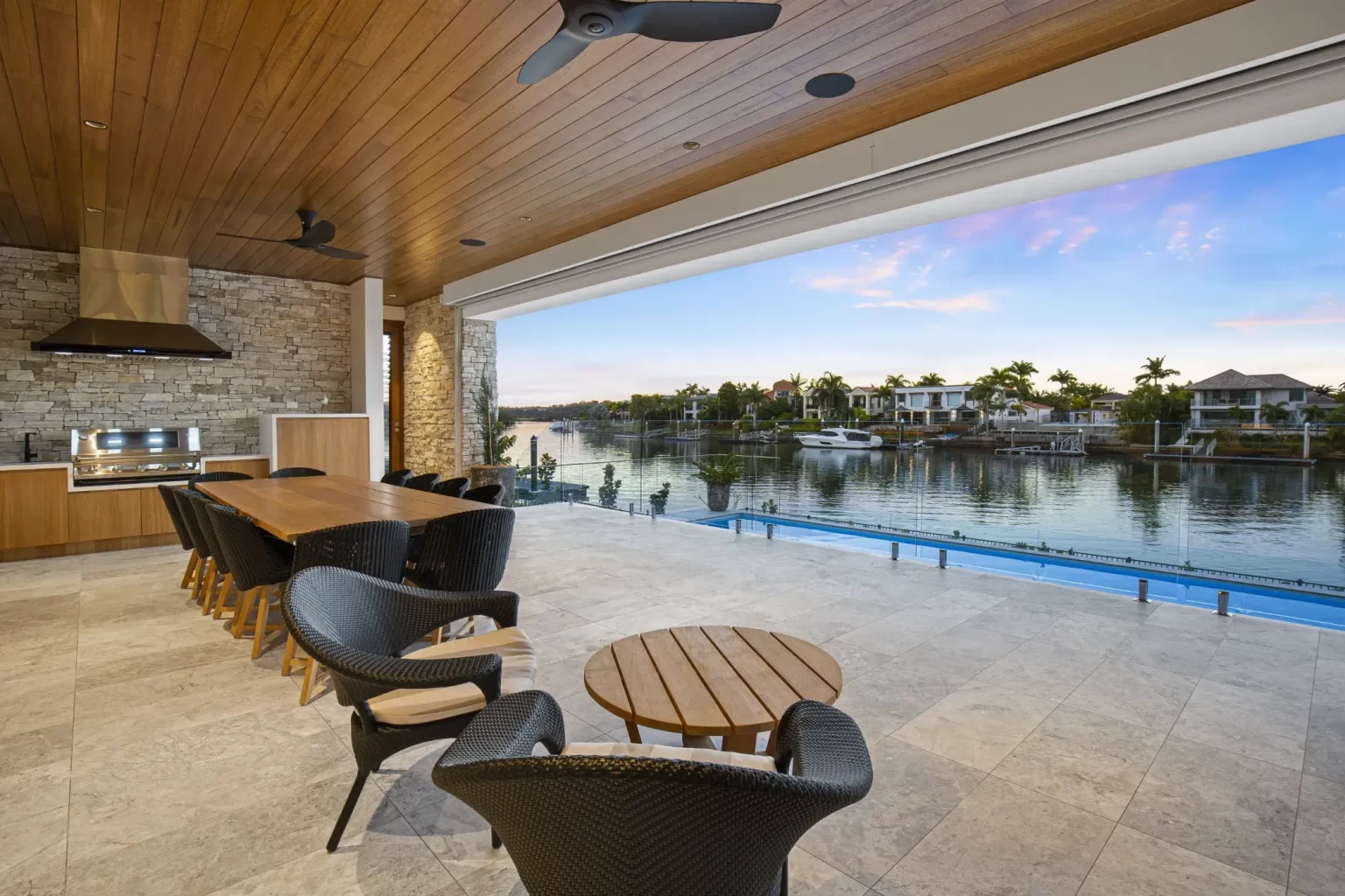 TUNDRA_LIGHT_HONED_LIMESTONE_RMS_TRADERS_MELBOURNE_NATURAL_STONE_SUPPLIER12