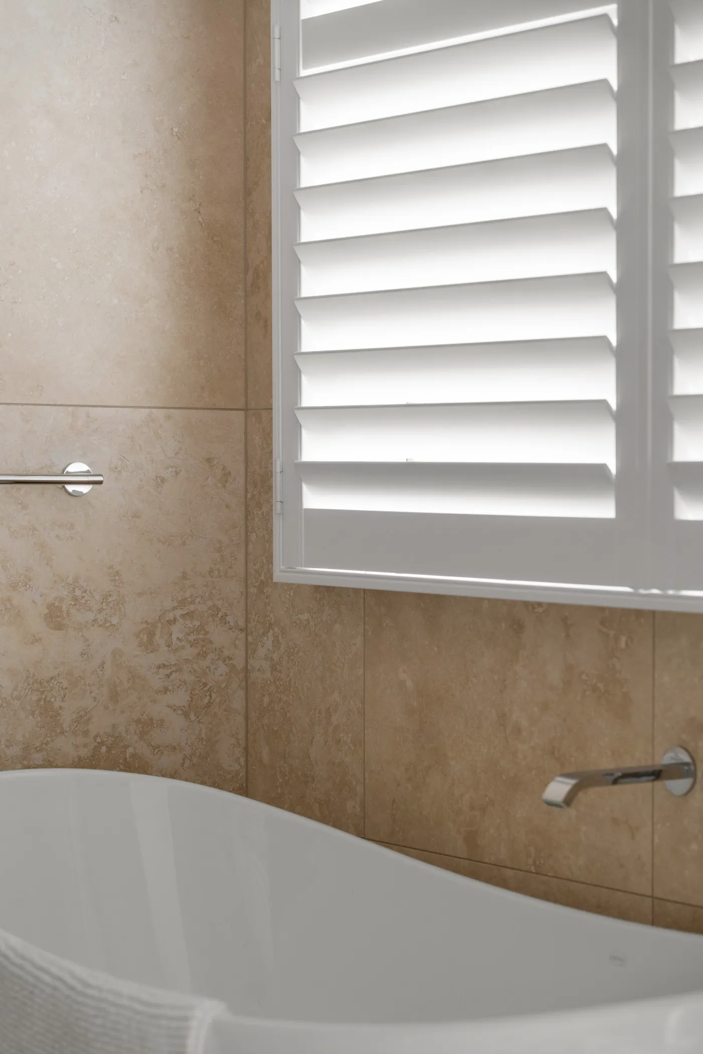CLASSIC LIGHT CROSS CUT TRAVERTINE RMS TRADERS NATURAL STONE SUPPLIER MELBOURNE (25) Natural Stone - RMS Traders