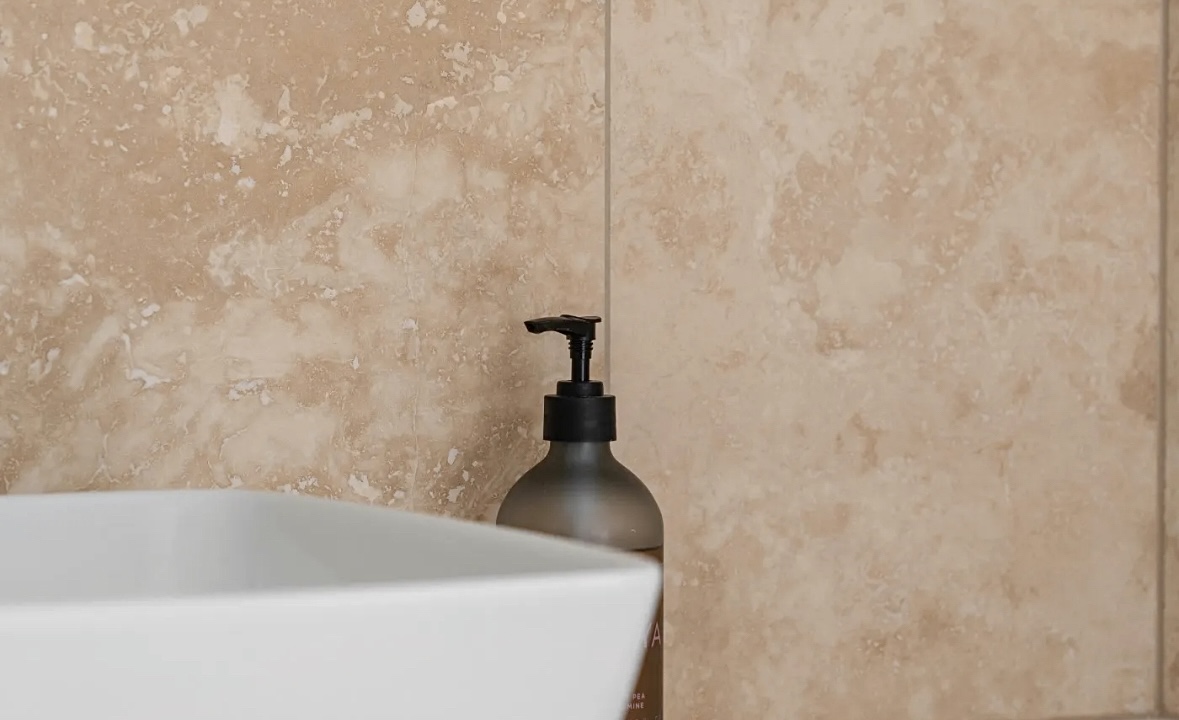SIENNA CROSS CUT TRAVERTINE RMS TRADERS MELBOURNE NATURAL STONE SUPPLIER 05 Natural Stone - RMS Traders