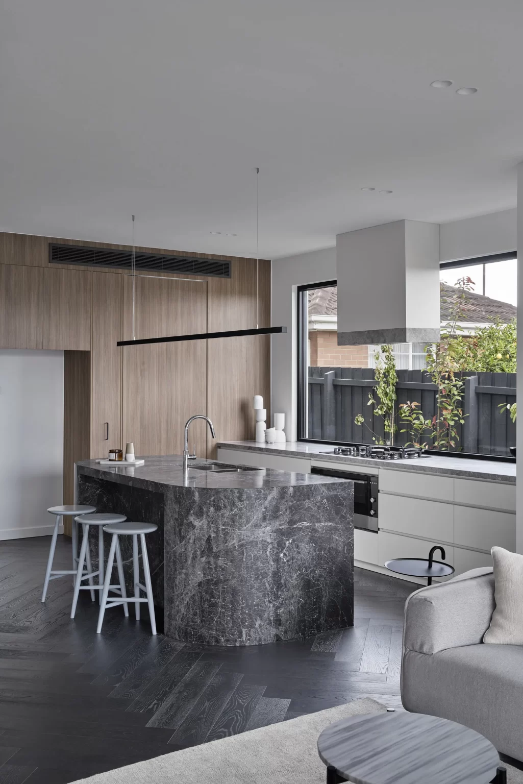 STORM_BLACK_MARBLE_RMS_TRADERS_MELBOURNE_NATURAL_STONE_SUPPLIER_02