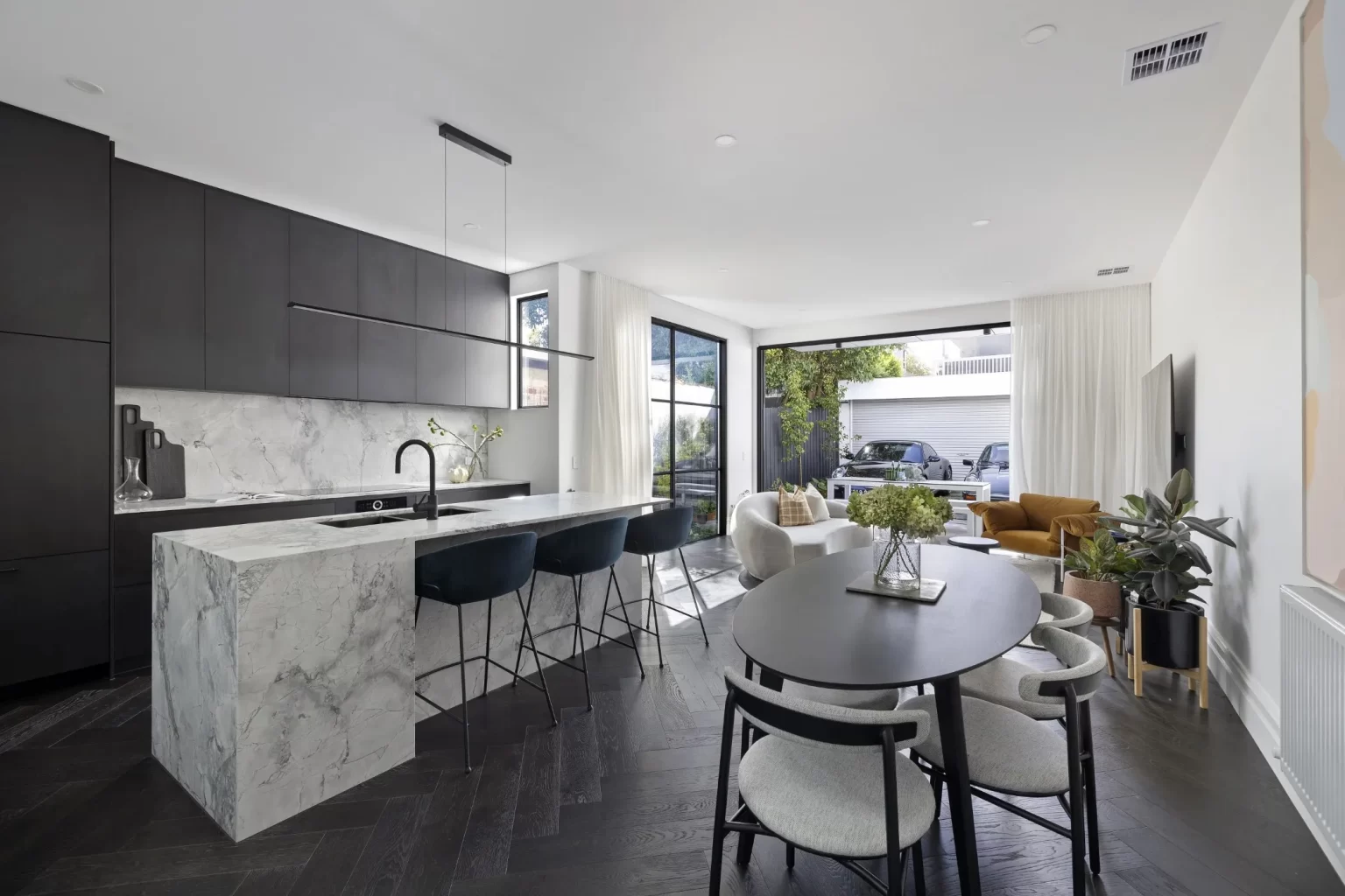 SUPER_WHITE_MARBLE_SLABS_RMS_TRADERS_NATURAL_STONE_SUPPLIER_MELBOURNE (3)