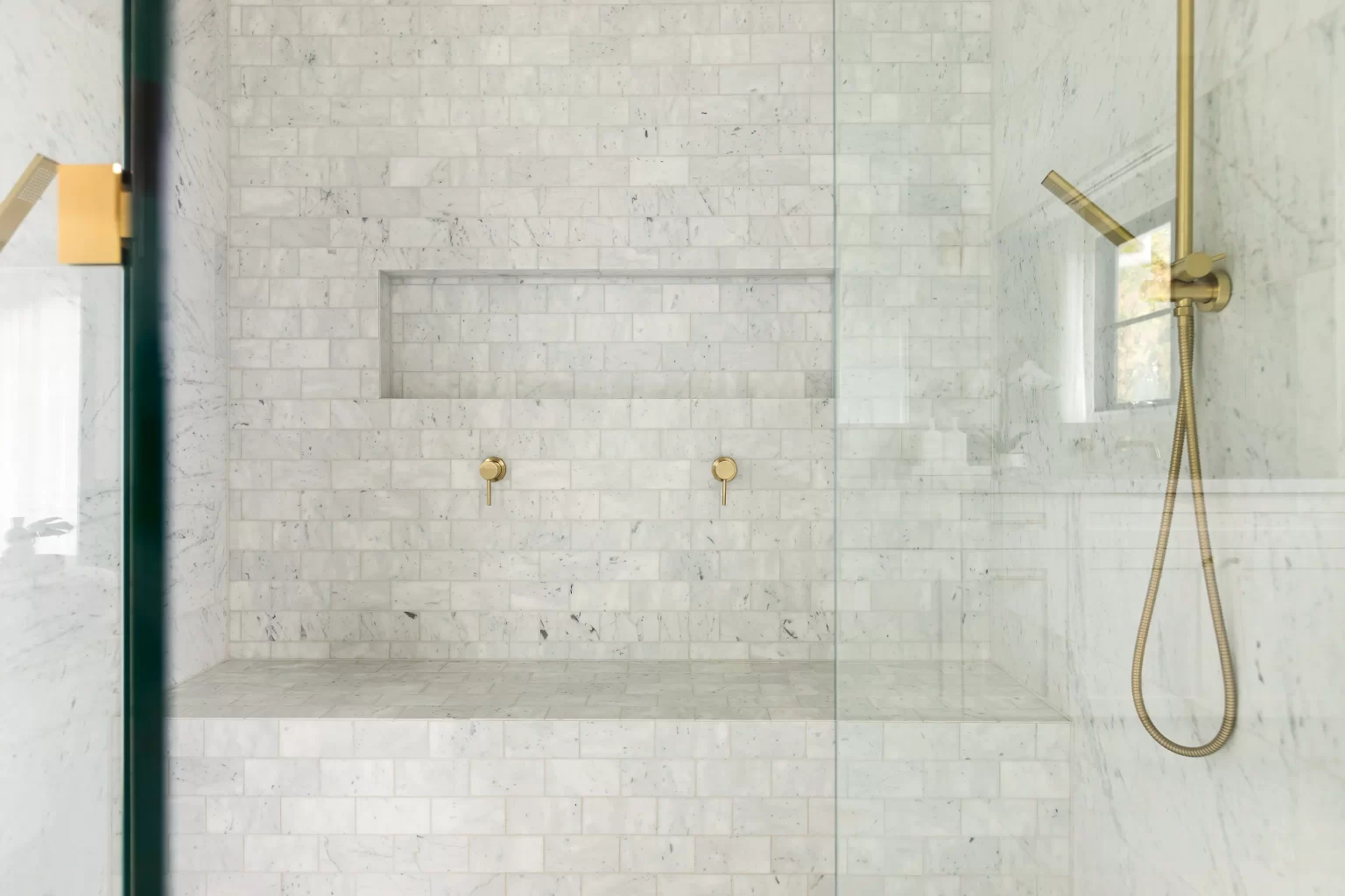 BIANCO_CARRARA_HONED_MARBLE_RMS_TRADERS_NATURAL_STONE_SUPPLIER_MELBOURNE (4)