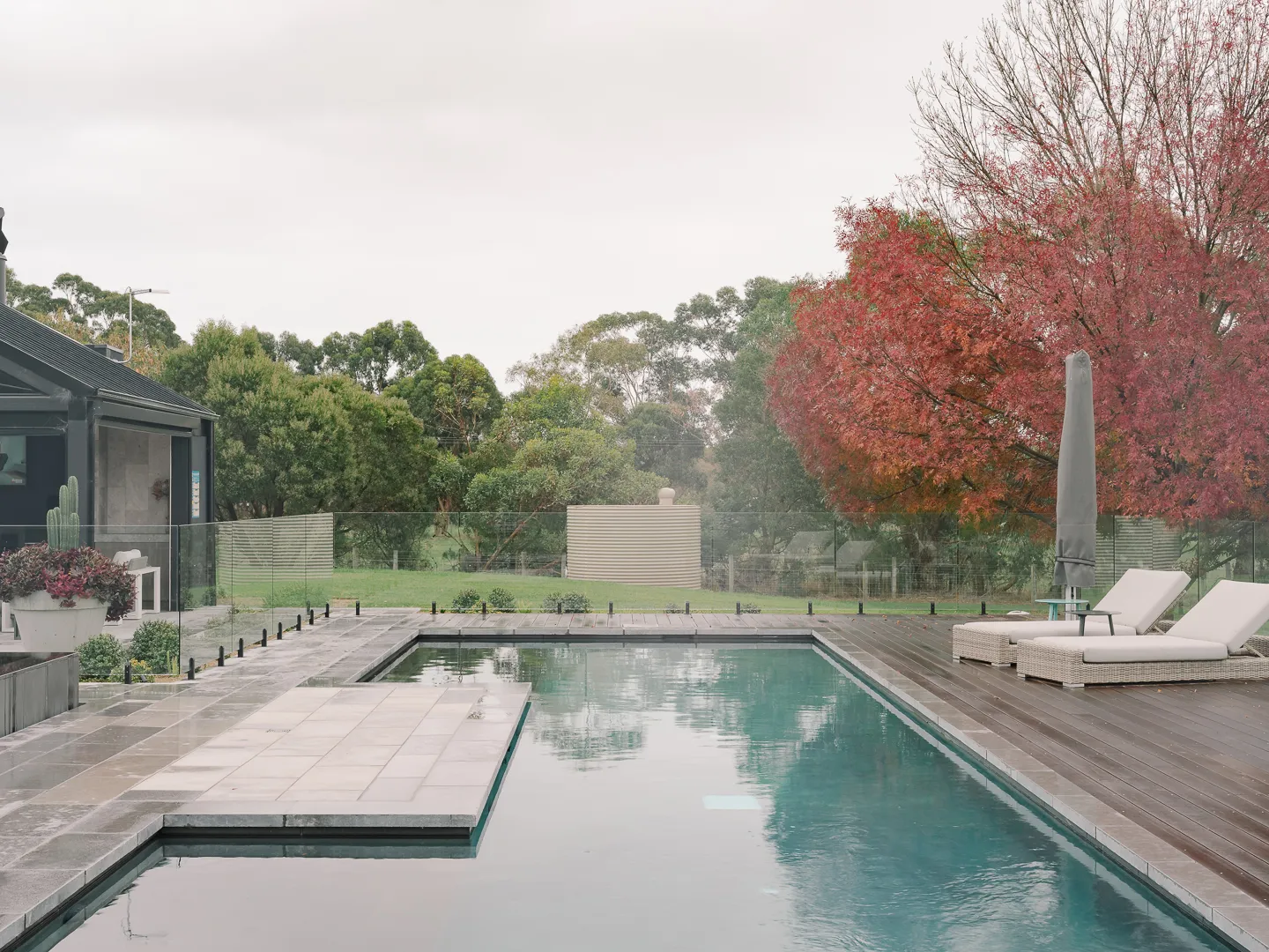 LONDON_GREY_BRUSHED_LIMESTONE_RMS_TRADERS_NATURAL_STONE_SUPPLIER_MELBOURNE_037