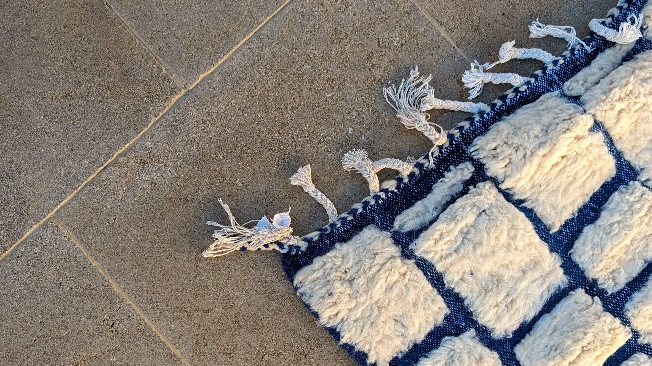 SIERRA_BRUSHED_LIMESTONE_RMS_TRADERS_NATURAL_STONE_SUPPLIER_MELBOURNE_006