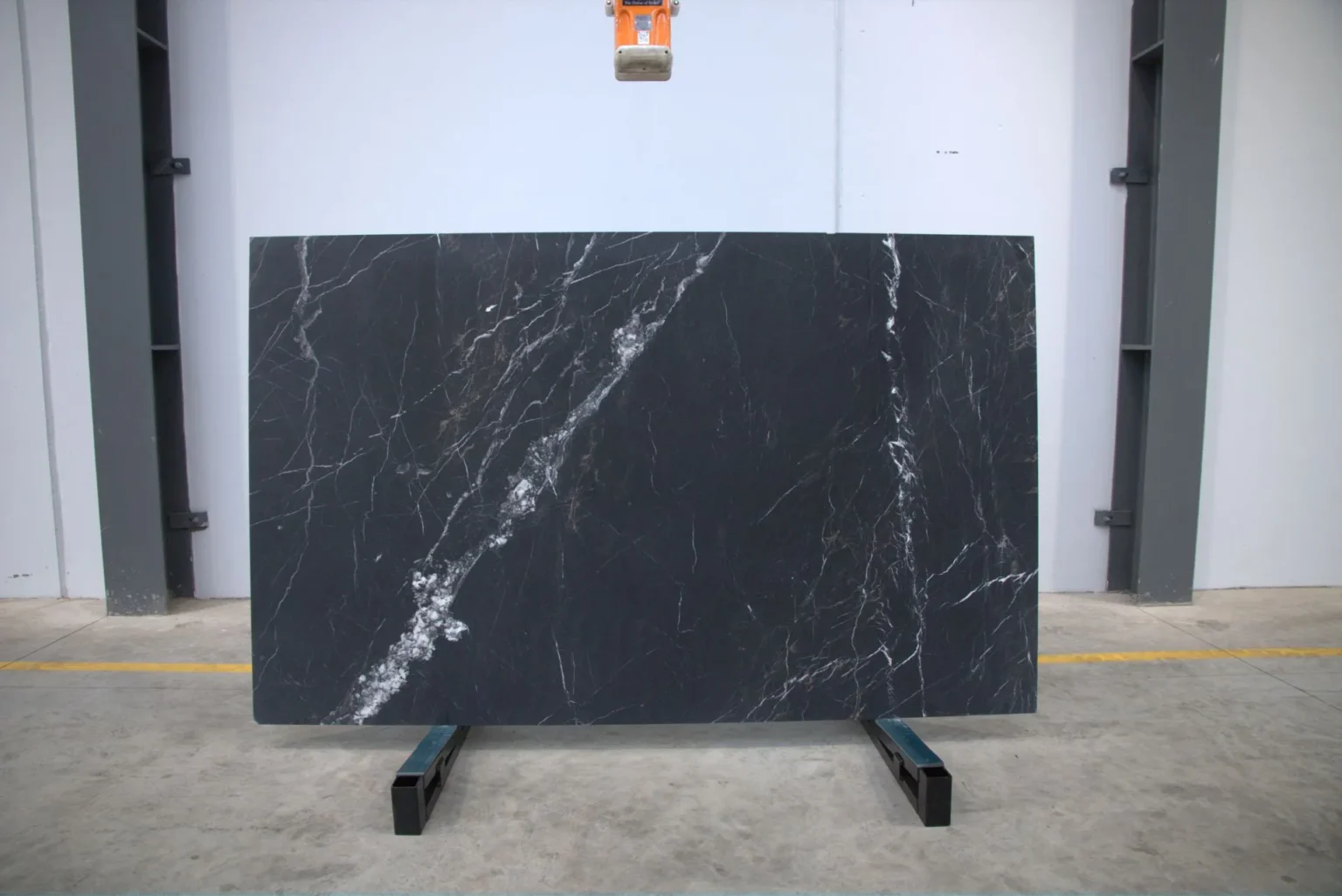 CASPIAN_BLACK_MARBLE_SLAB_RMS_TRADERS_NATURAL_STONE_SUPPLIER_MELBOURNE_001