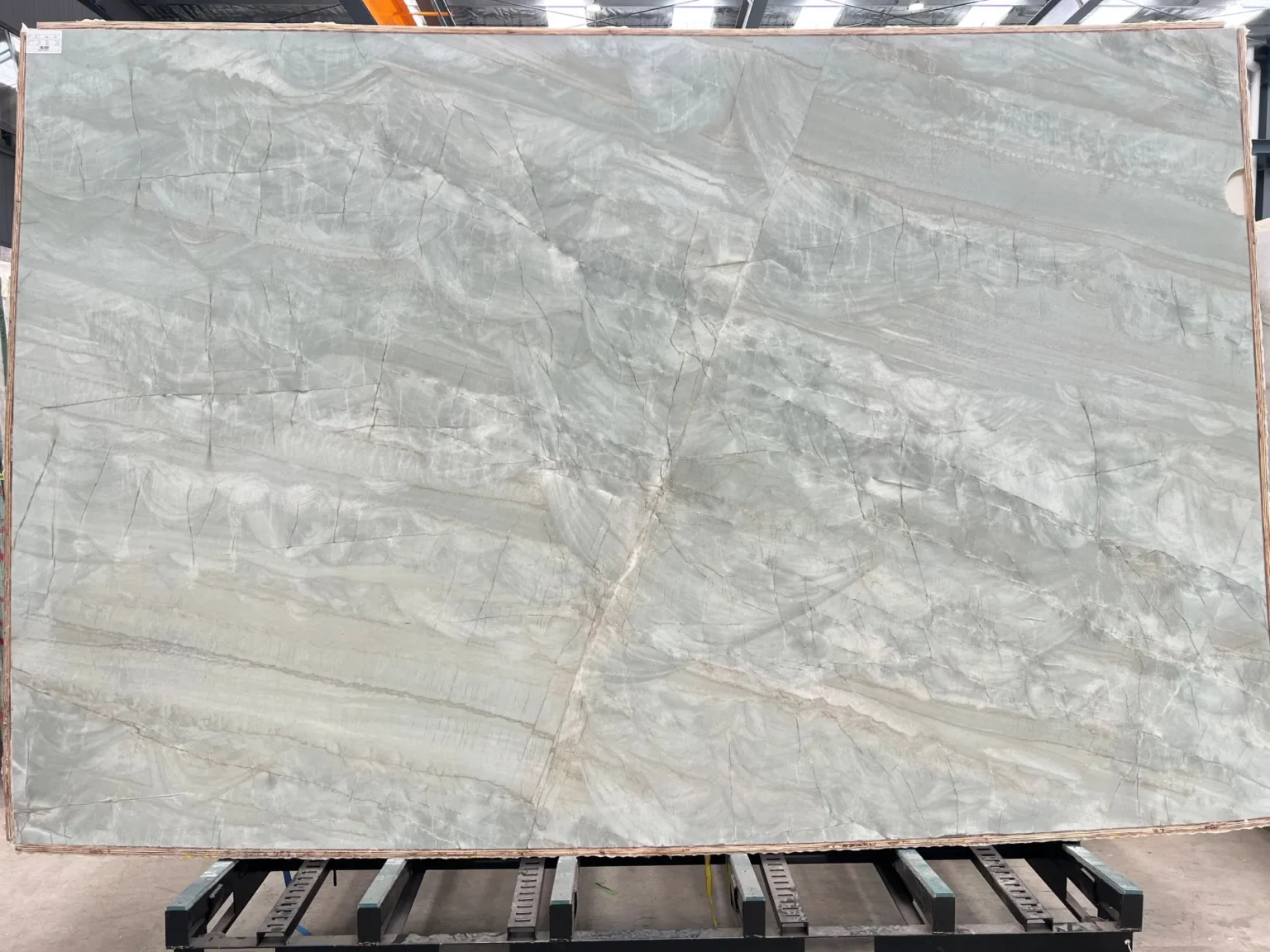 EMERALD_HAZE_QUARTZITE_SLAB_RMS_TRADERS_NATURAL_STONE_SUPPLIER_MELBOURNE_002