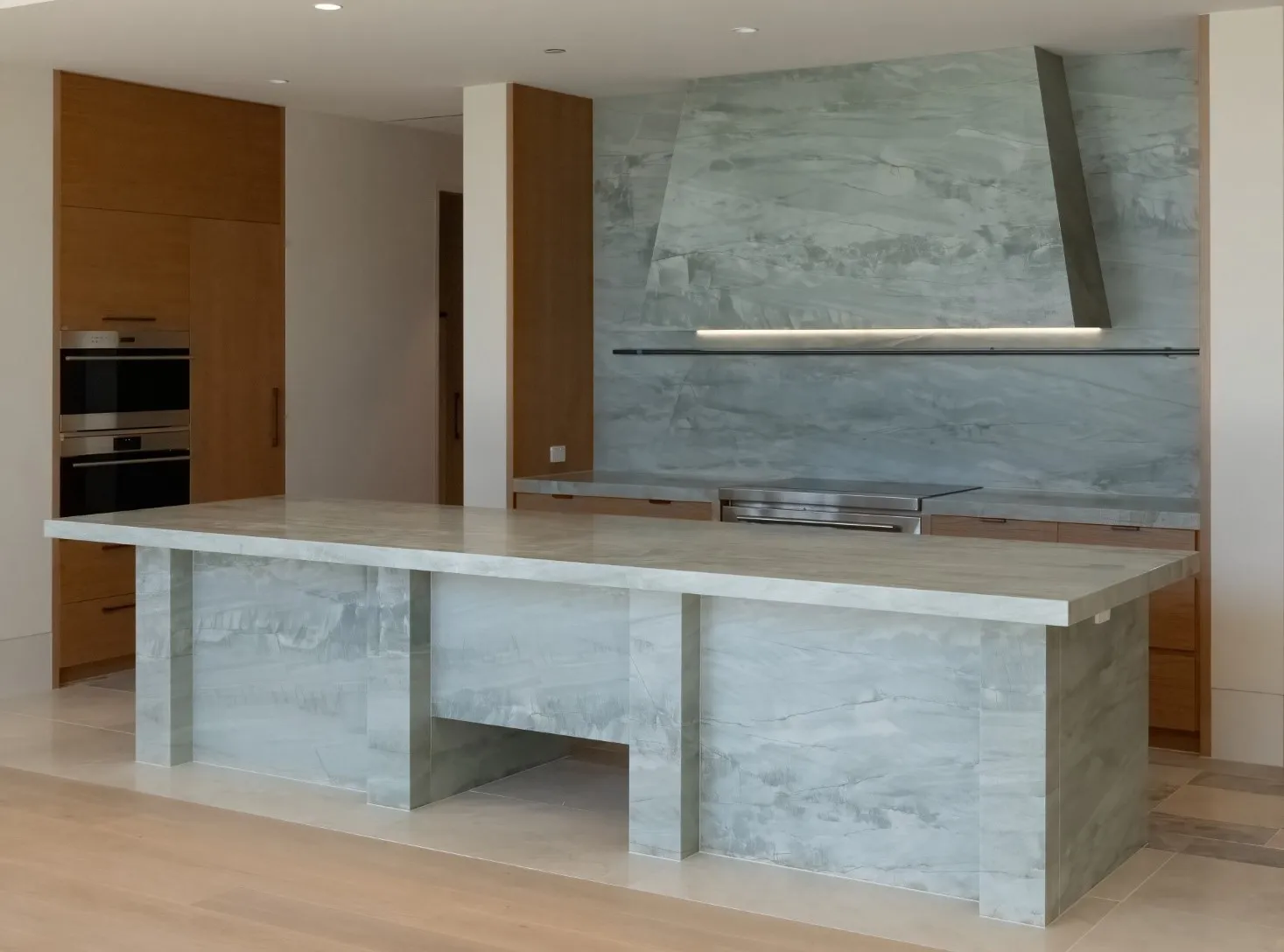 EMERALD_HAZE_QUARTZ_SLAB_RMS_TRADERS_NATURAL_STONE_SUPPLIER_MELBOURNE_001