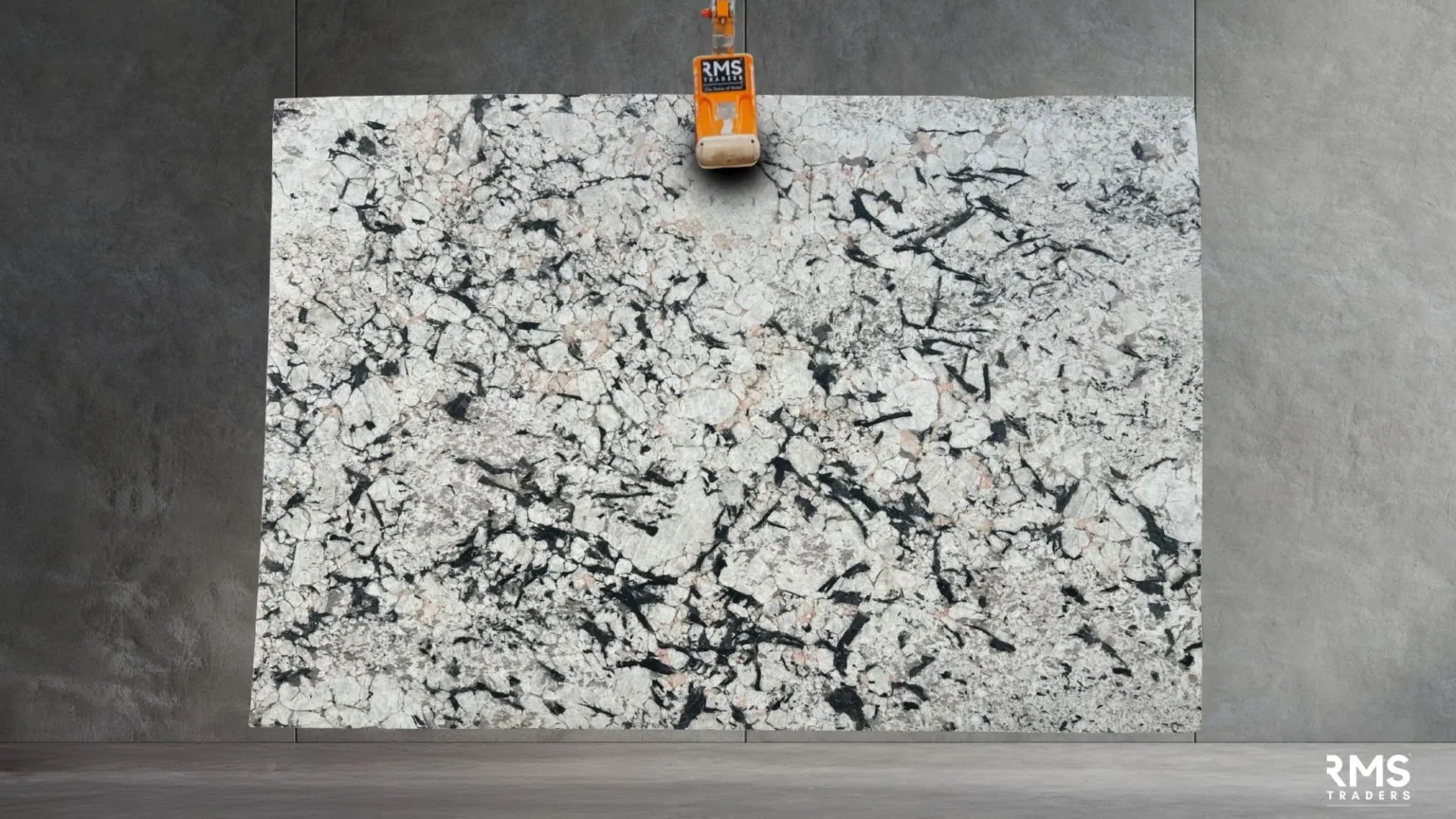 LUMINA_WHITE_GRANITE_SLAB_RMS_TRADERS_NATURAL_STONE_SUPPLIER_MELBOURNE_001