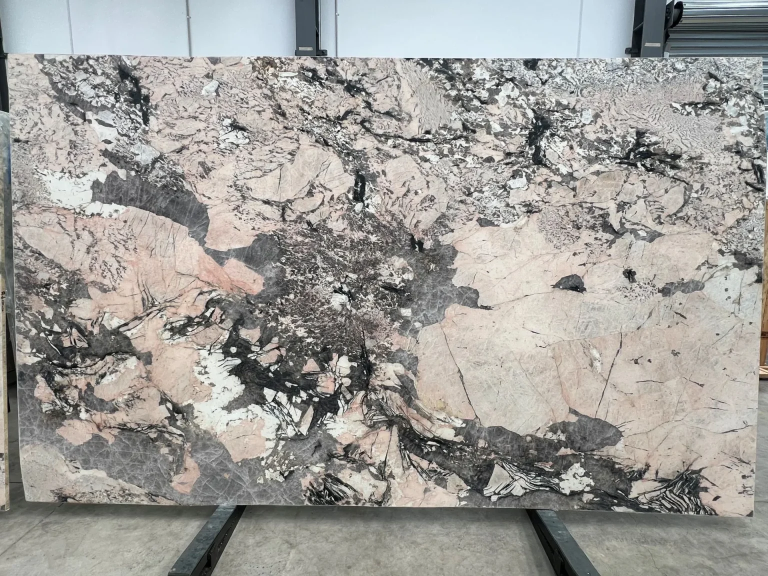 PINK_PATAGONIA_QUARTZITE_SLAB_RMS_TRADERS_NATURAL_STONE_SUPPLIER_MELBOURNE_002