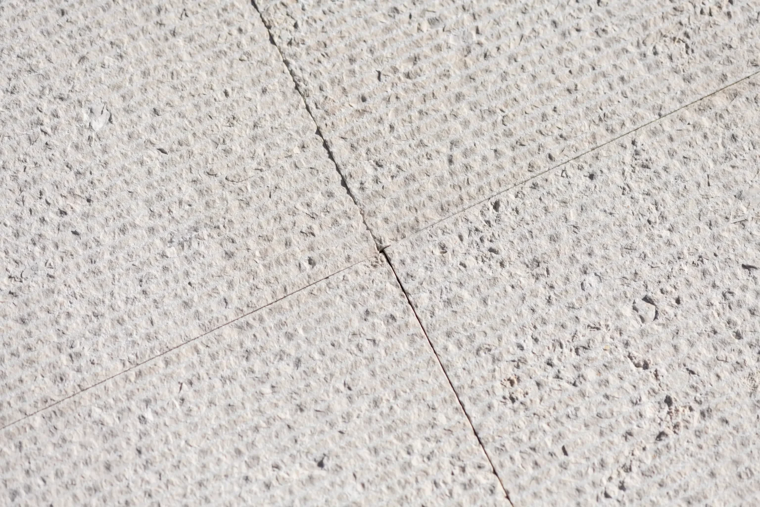 SAVANA_LIGHT_MICRO_ETCHED_LIMESTONE_RMS_TRADERS_NATURAL_STONE_SUPPLIER_MELBOURNE_003