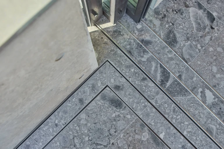 SOUTH_COAST_BEACH_HOUSE_PROJECT_RMS_TRADERS_NATURAL_STONE_SUPPLIER_MELBOURNE_003