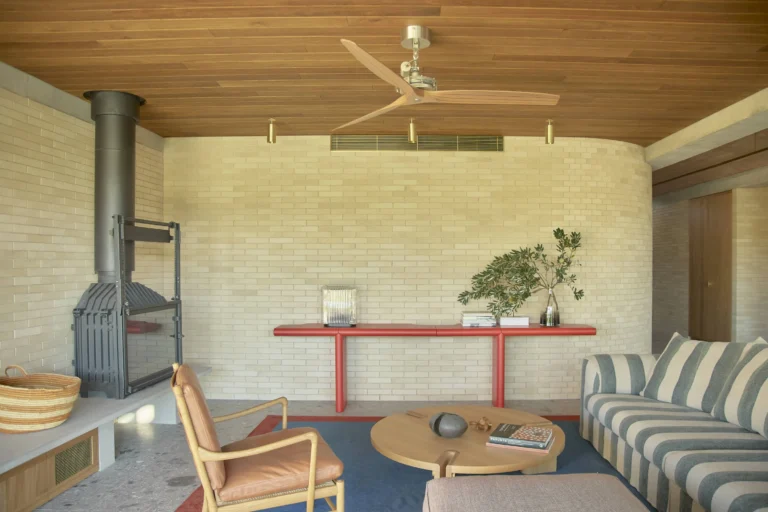 SOUTH_COAST_BEACH_HOUSE_PROJECT_RMS_TRADERS_NATURAL_STONE_SUPPLIER_MELBOURNE_005