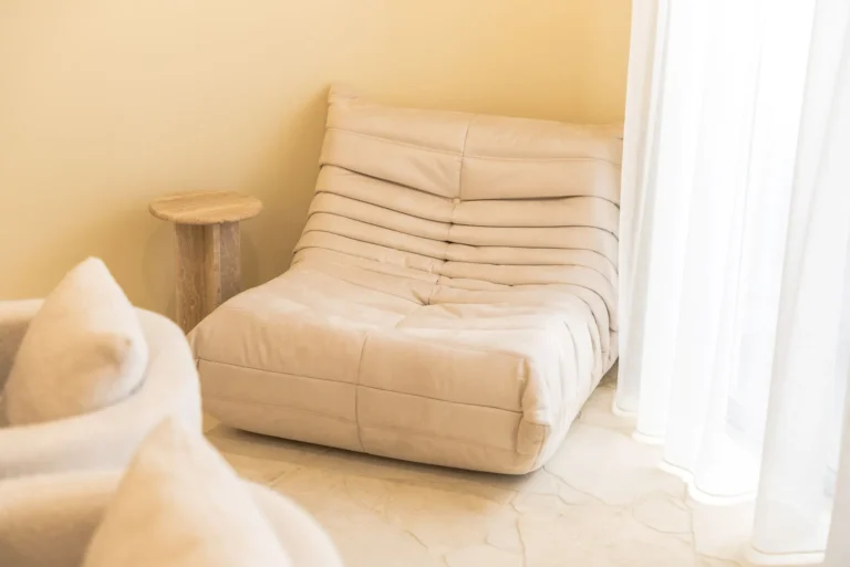 CREMA_NOVELDA_SANDBLASTED_LIMESTONE_CRAZY_PAVING_RMS_TRADERS_NATURAL_STONE_SUPPLIER_MELBOURNE_009