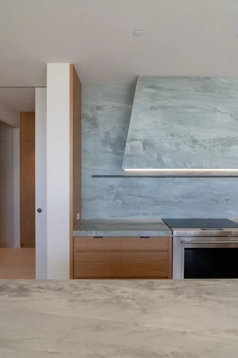 EMERALD_HAZE_QUARTZ_SLAB_RMS_TRADERS_NATURAL_STONE_SUPPLIER_MELBOURNE (5)