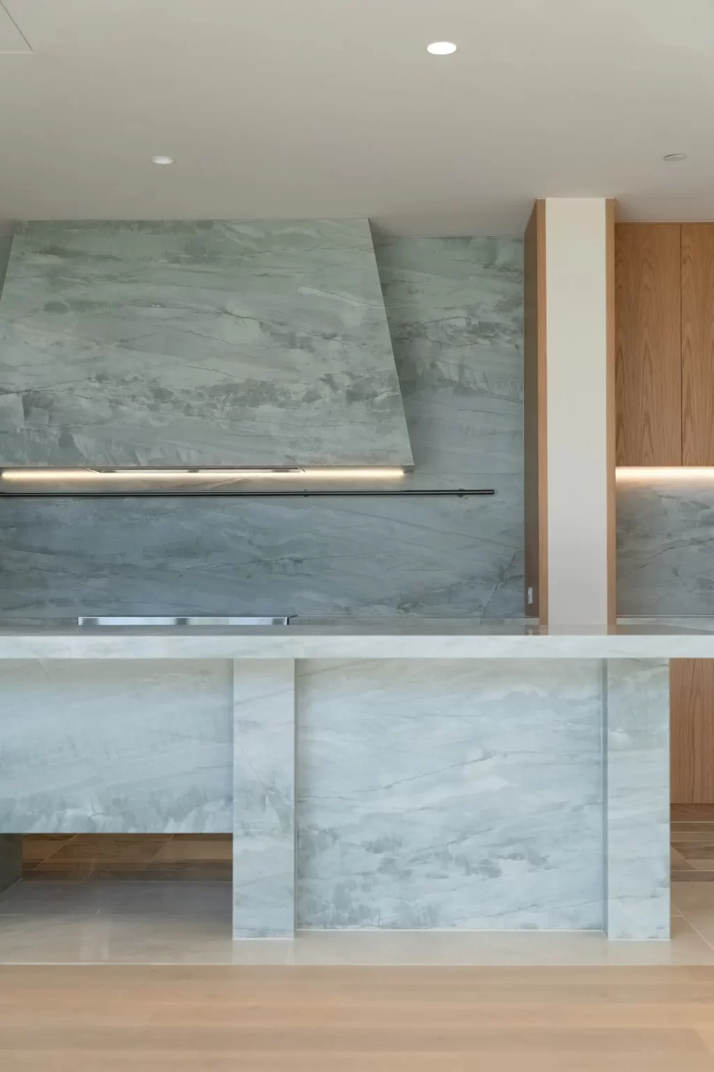 EMERALD_HAZE_QUARTZ_SLAB_RMS_TRADERS_NATURAL_STONE_SUPPLIER_MELBOURNE (6)