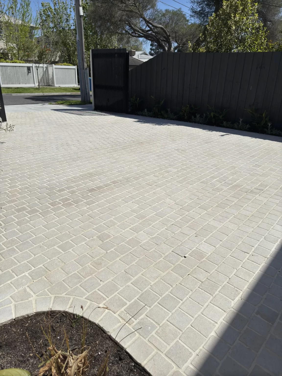 HAVEN_LIMESTONE_COBBLESTONES_RMS_TRADERS_NATURAL_STONE_SUPPLIER_MELBOURNE (60)