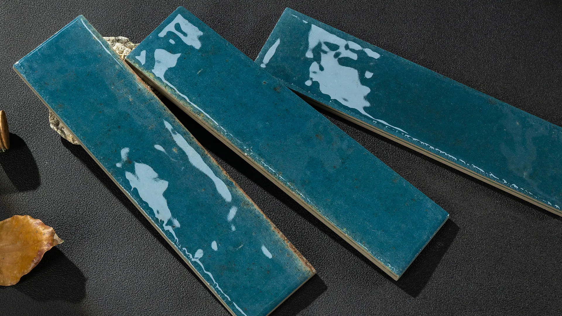 Otway Dark Blue Subways - Image 3