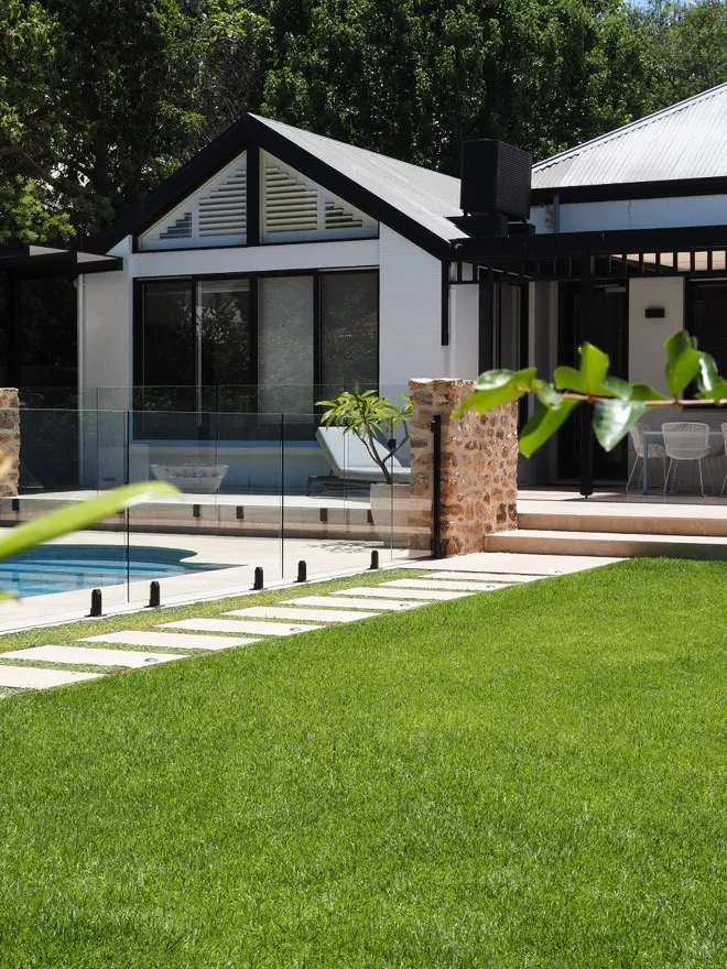 SINAI_PEARL_BRUSHED_LIMESTONE_RMS_TRADERS_NATURAL_STONE_SUPPLIER_MELBOURNE_015