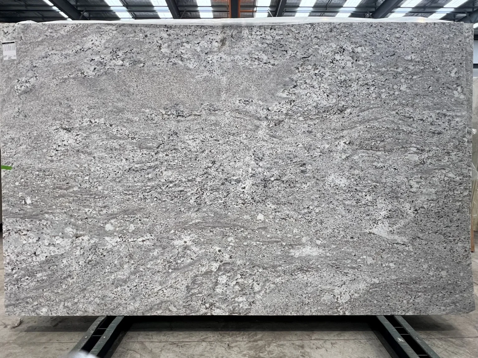ARTIC_WHITE_GRANITE_SLAB_RMS_TRADERS_NATURAL_STONE_SUPPLIER_MELBOURNE_002