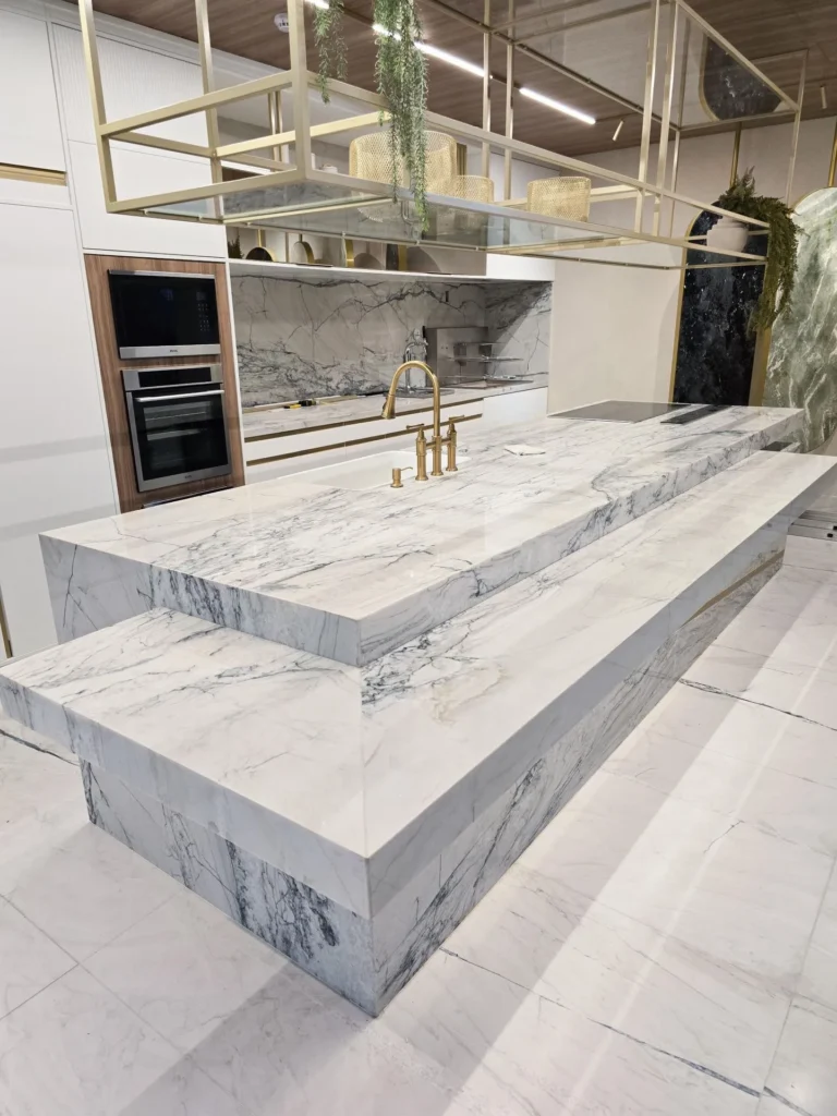 FANTASY_LUX_QUARTZITE_SLAB_RMS_TRADERS_NATURAL_STONE_SUPPLIER_MELBOURNE_005