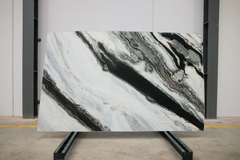 Glaciers Leathered Quartzite (1)