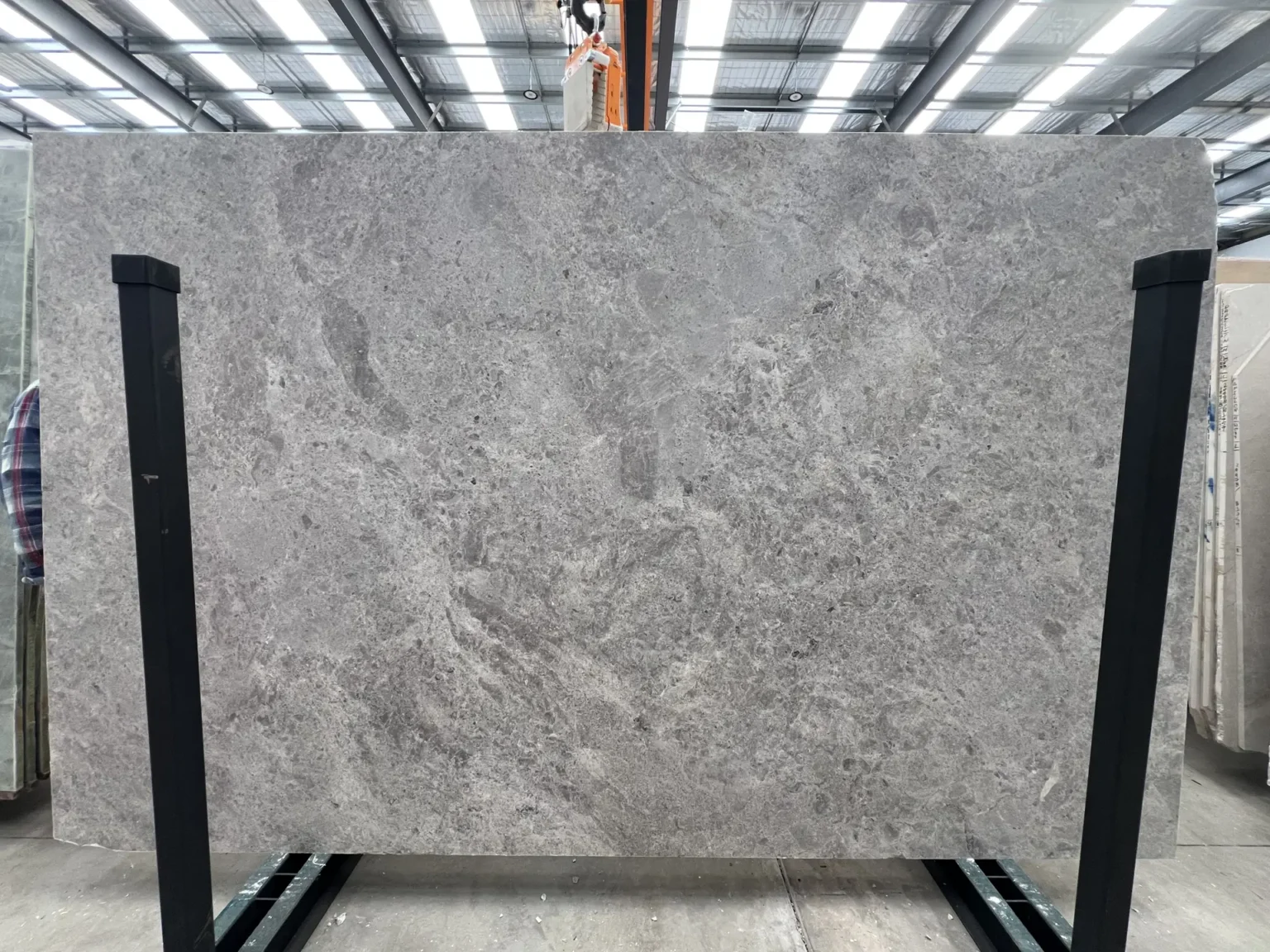 Perla Argento Honed Marble